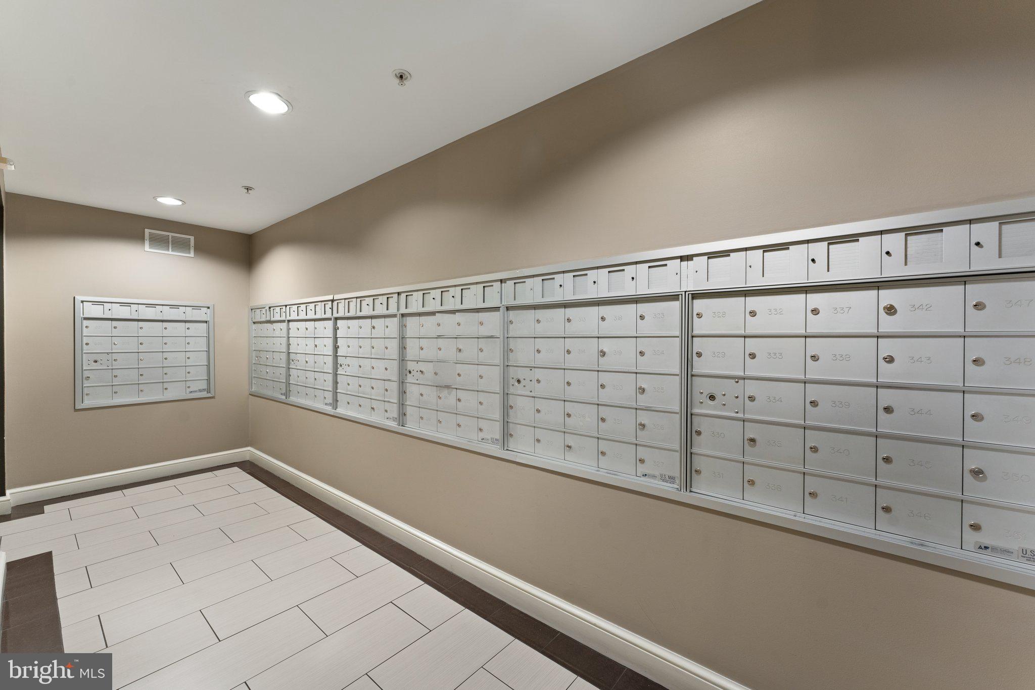 HALSTEAD AT THE METRO - Residential