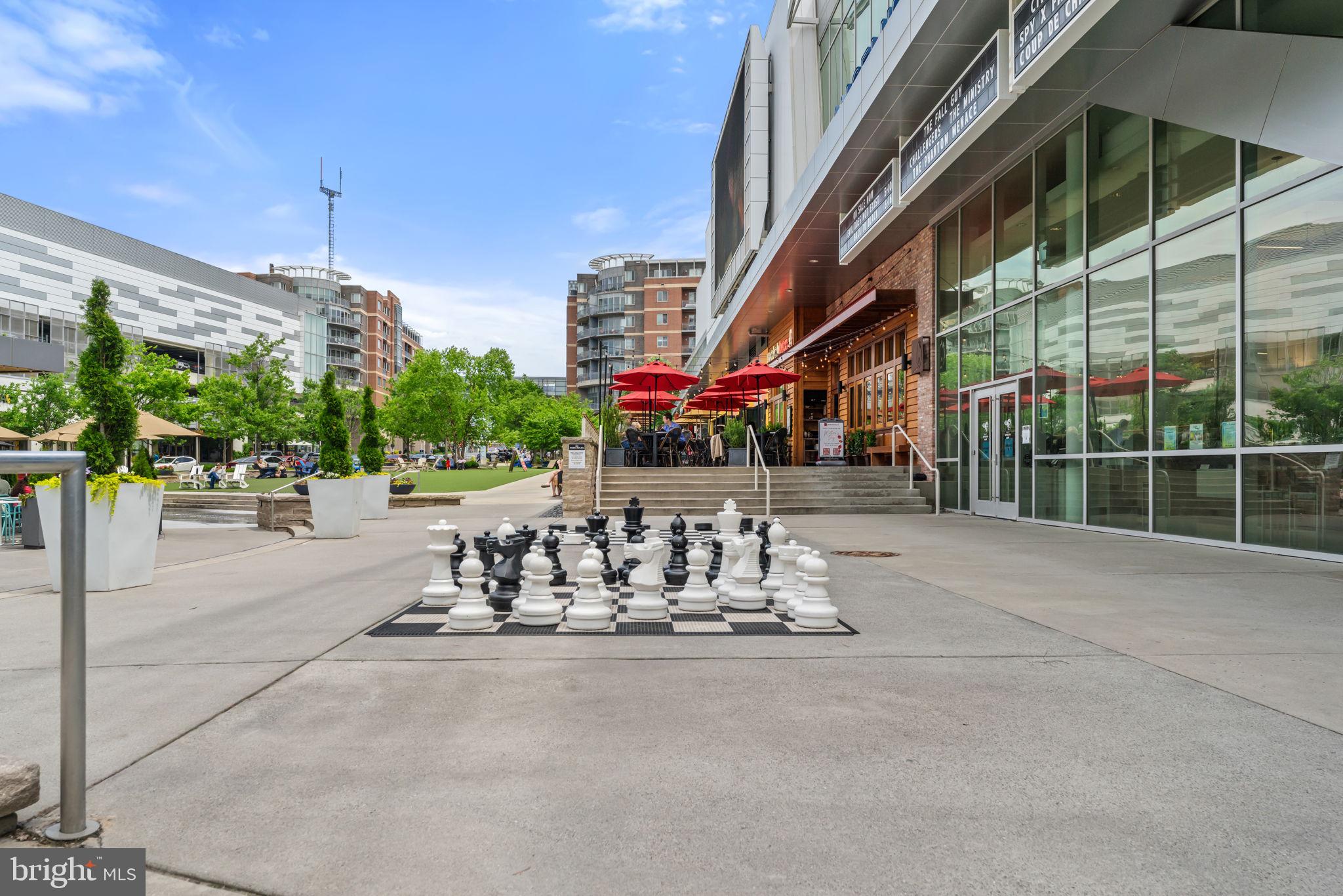 HALSTEAD AT THE METRO - Residential