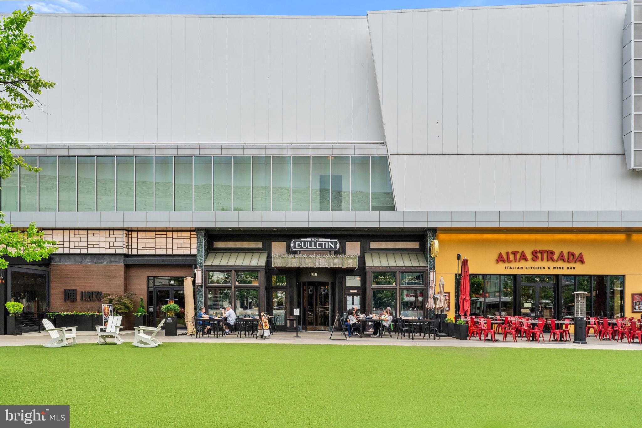 HALSTEAD AT THE METRO - Residential