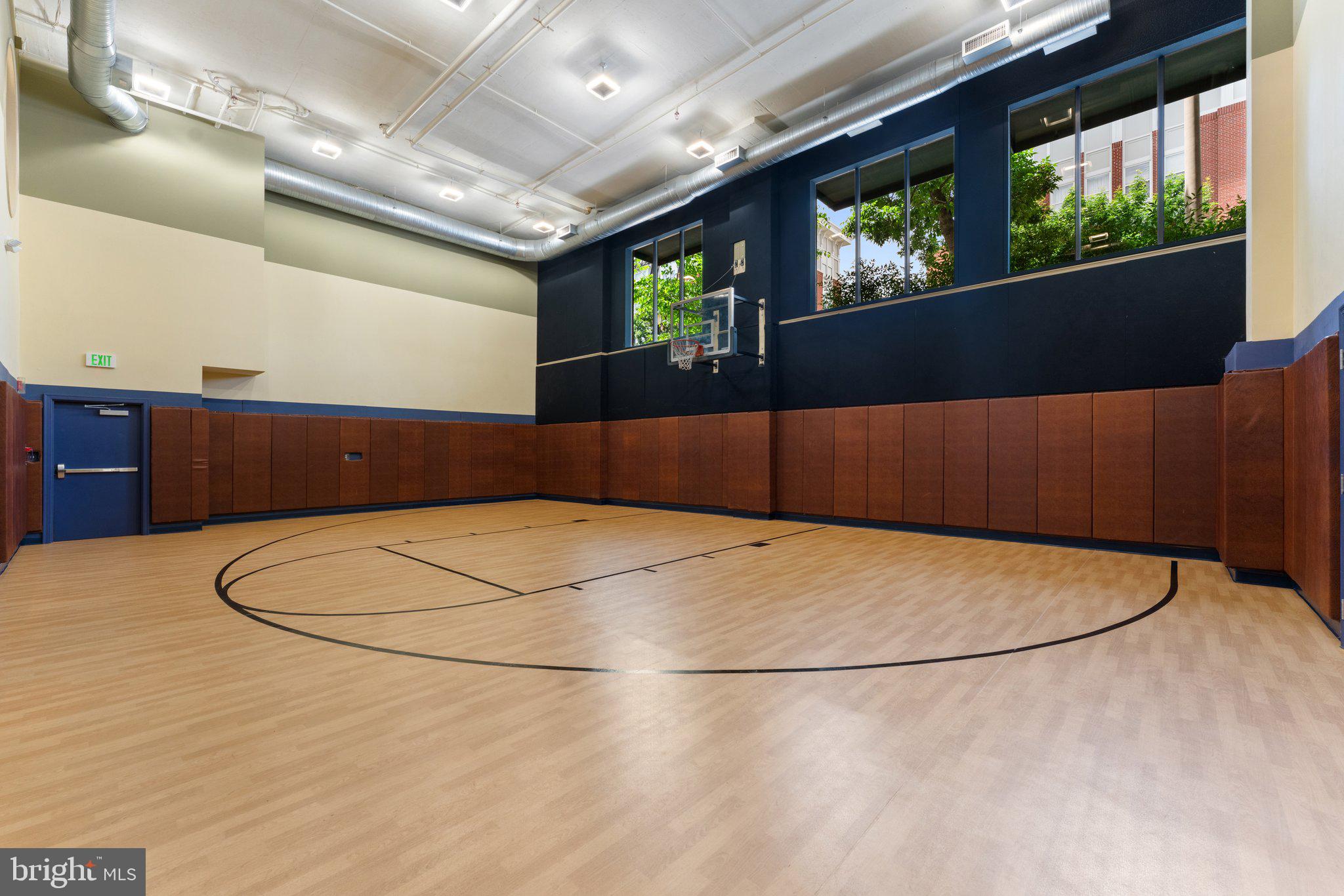 HALSTEAD AT THE METRO - Residential