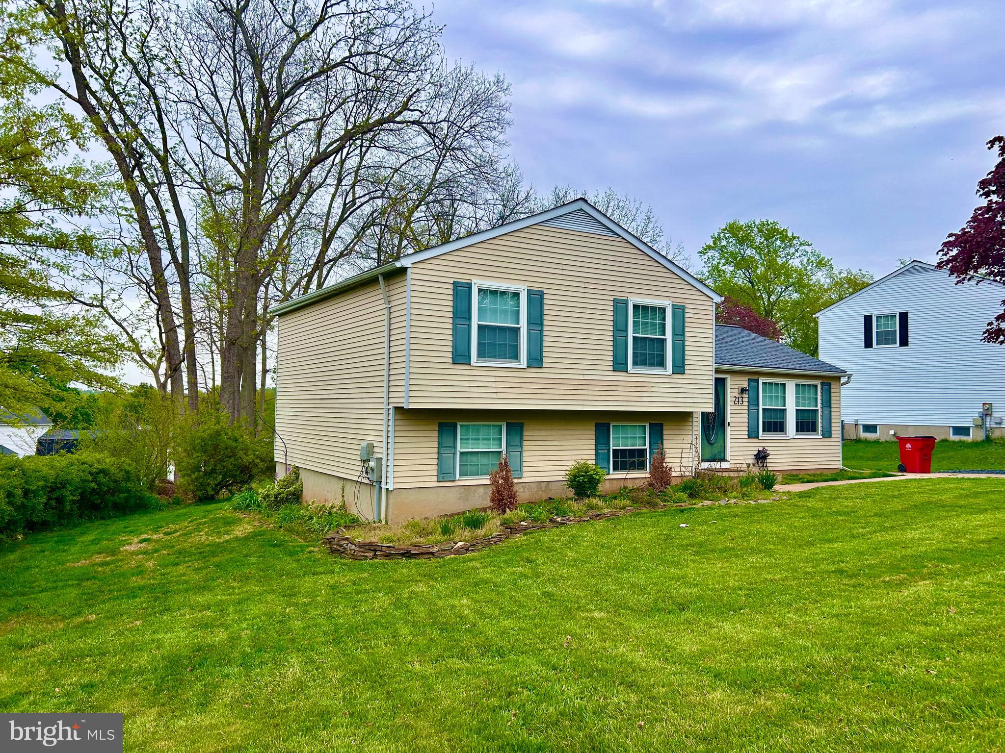 HARFORD WOODS - Residential