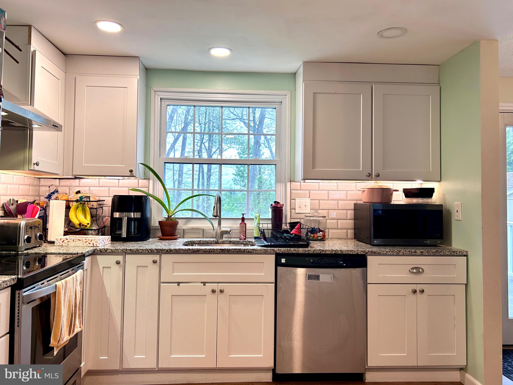 HARFORD WOODS - Residential