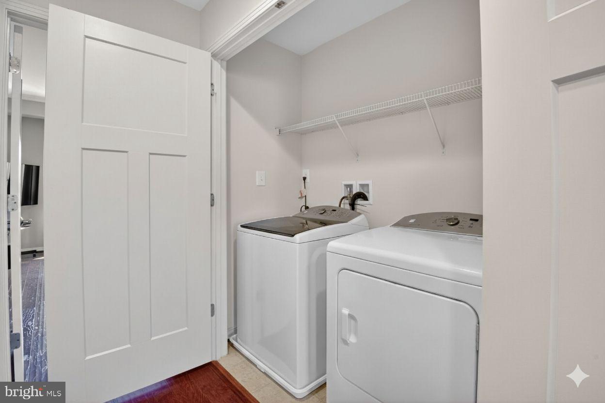 POPLAR RUN - Residential