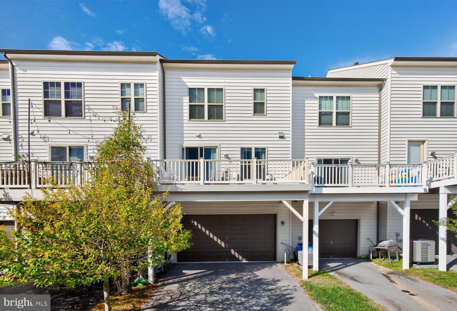 POPLAR RUN - Residential