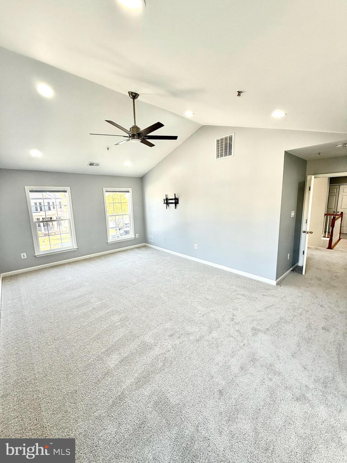 CONTEE CROSSING - Residential