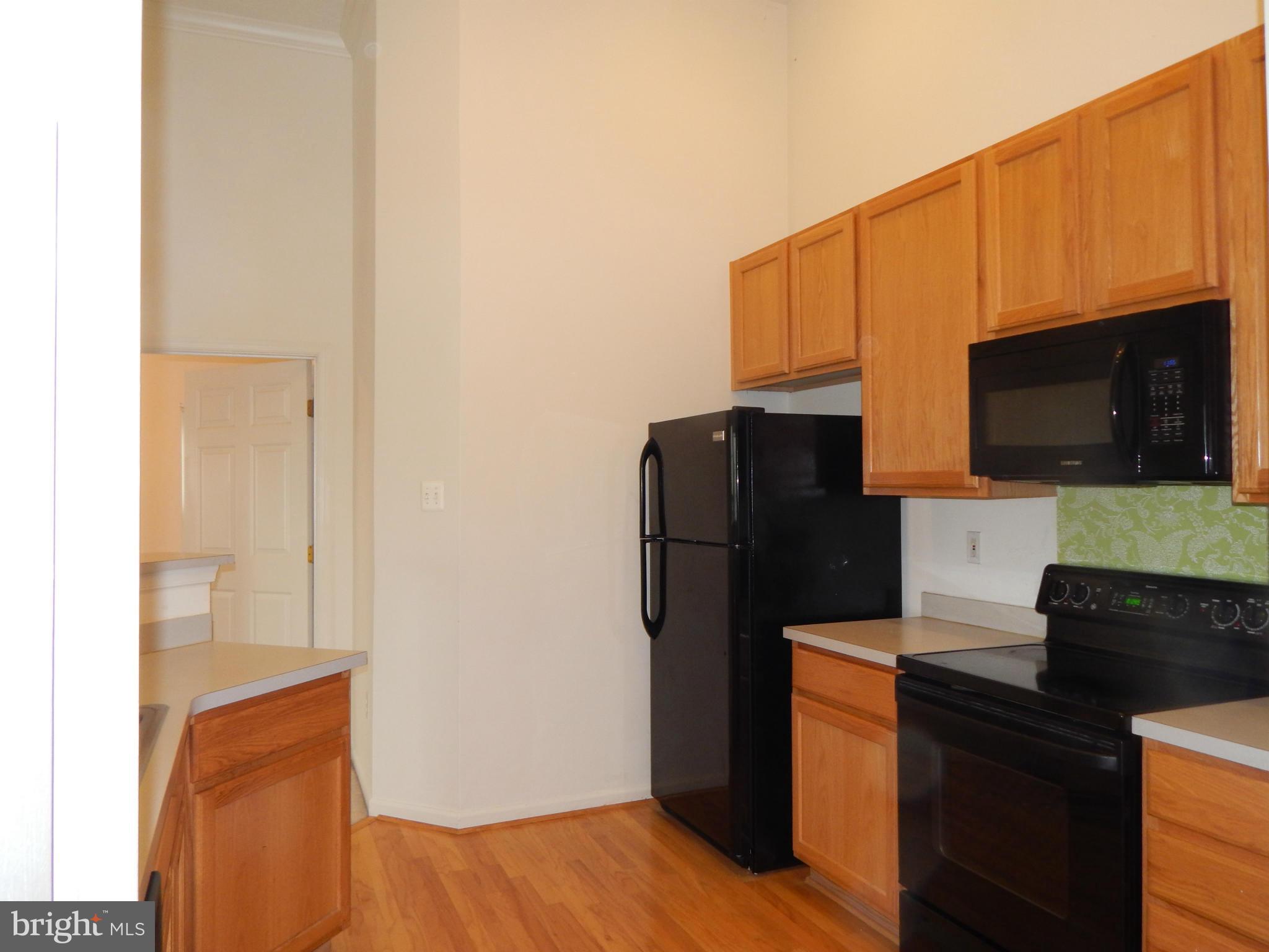 BCKGHM CND@OWGS MS NW TN - Residential Lease