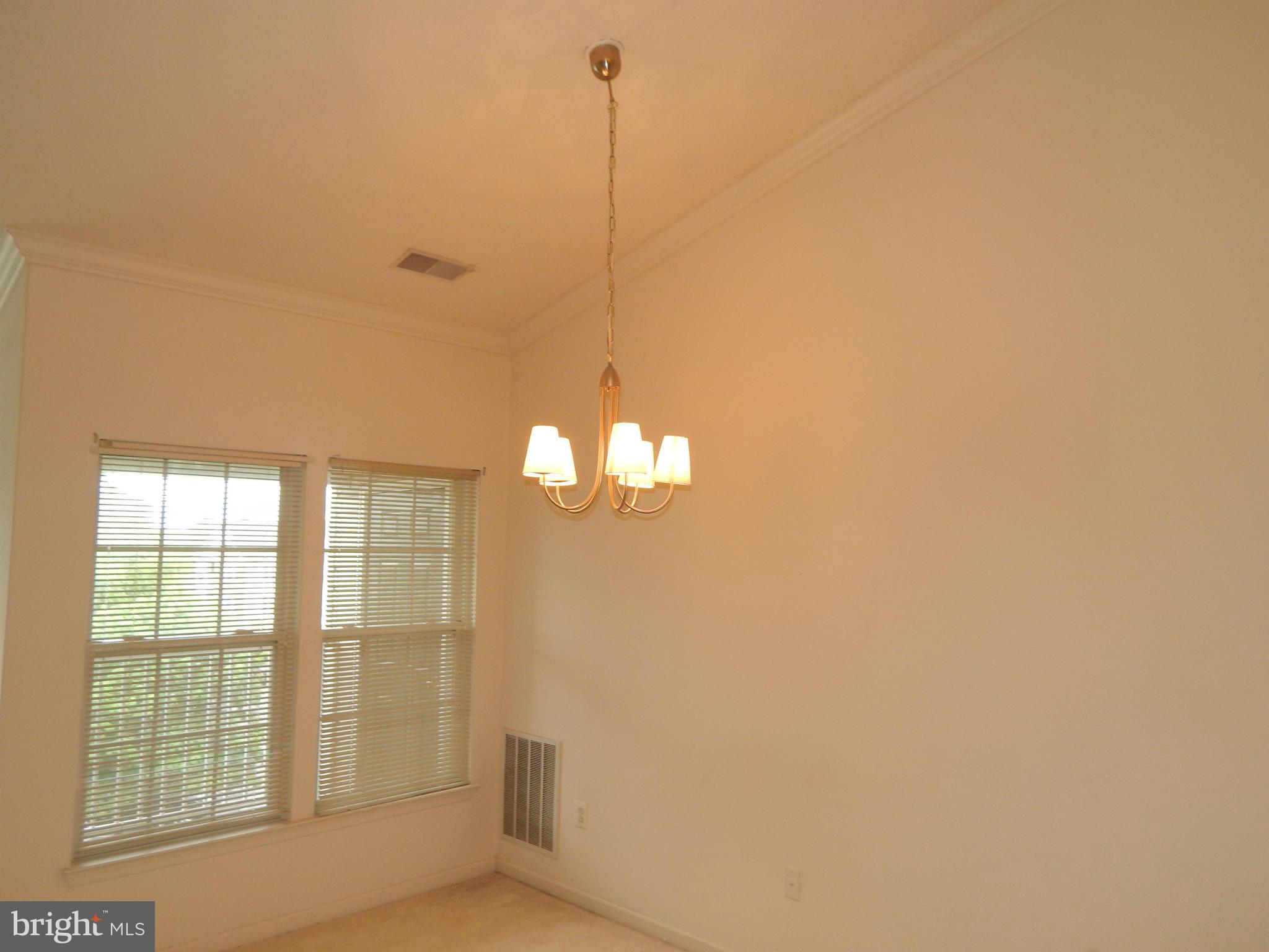 BCKGHM CND@OWGS MS NW TN - Residential Lease