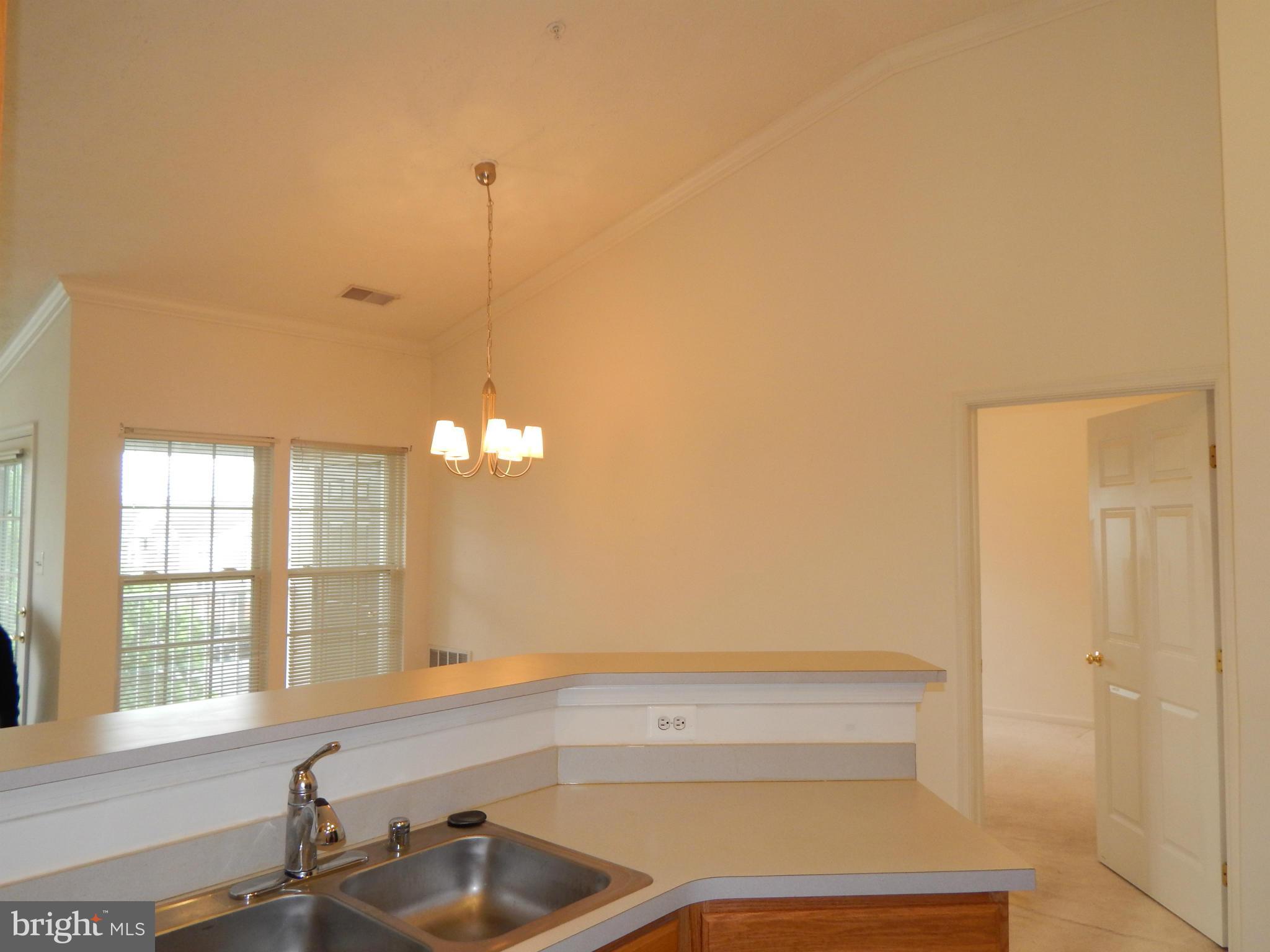 BCKGHM CND@OWGS MS NW TN - Residential Lease