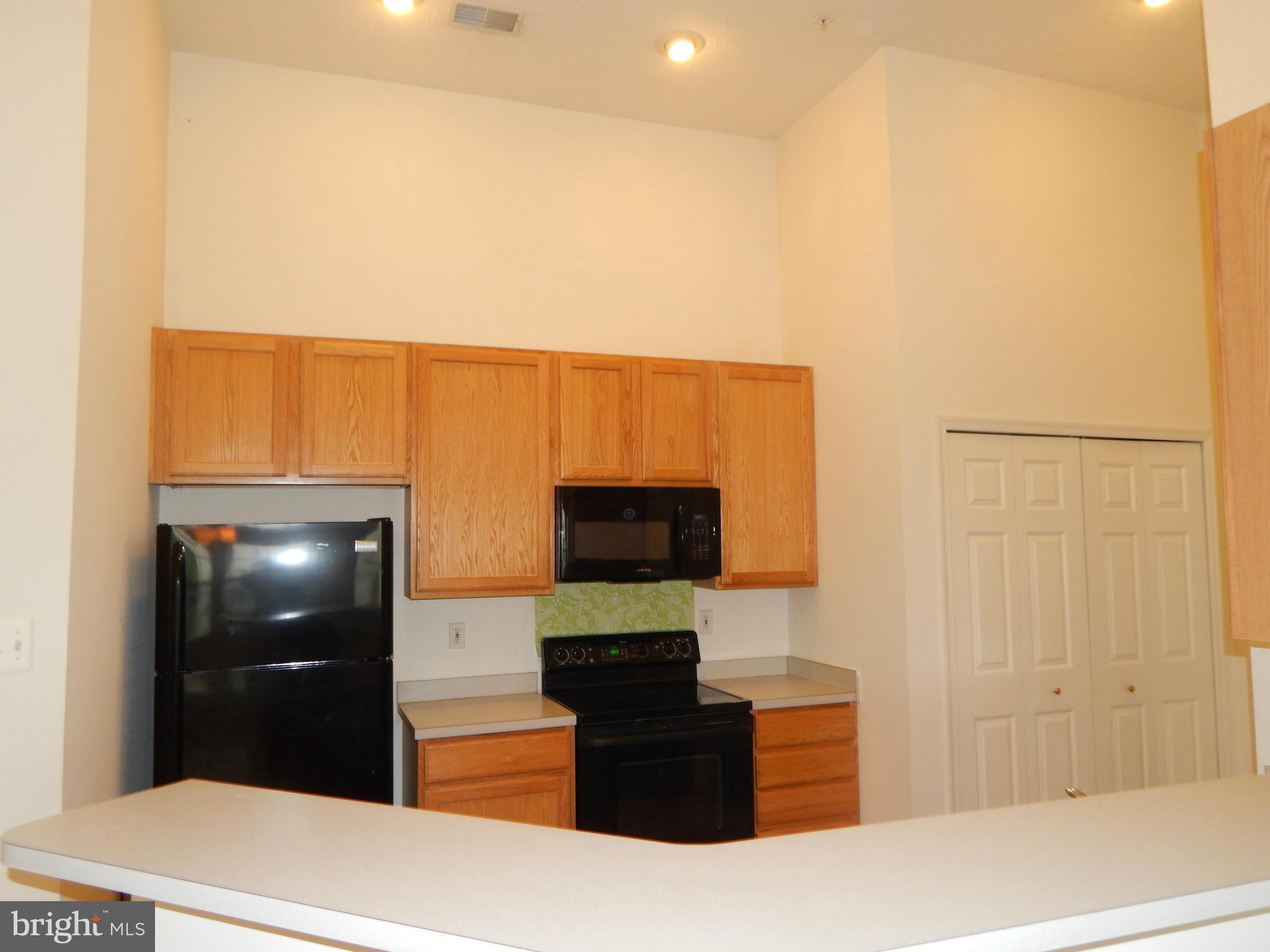 BCKGHM CND@OWGS MS NW TN - Residential Lease