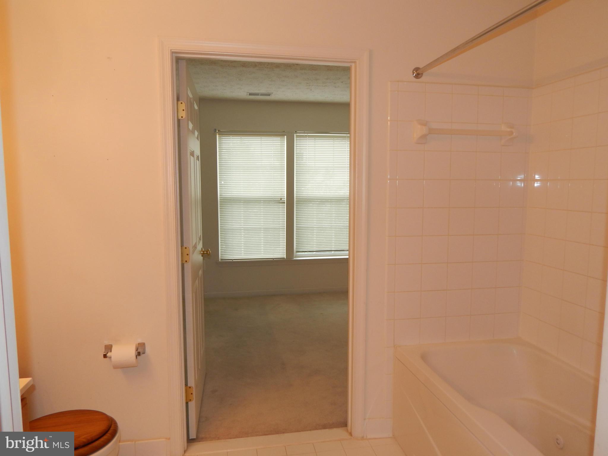 BCKGHM CND@OWGS MS NW TN - Residential Lease