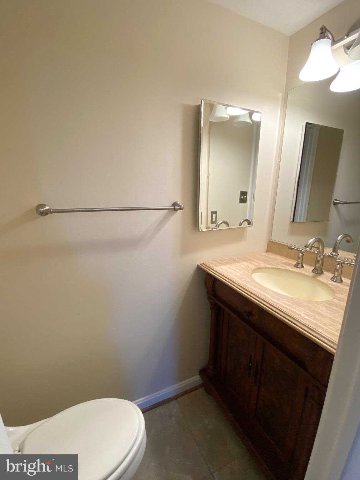 POTOMAC RIDGE - Residential Lease