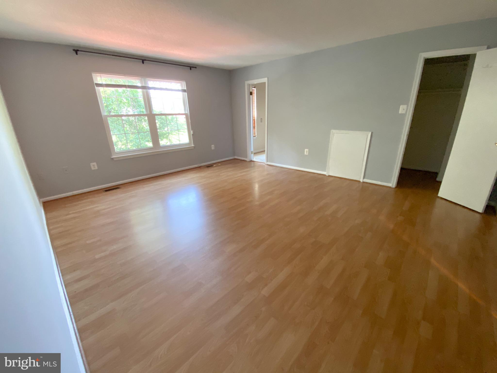 POTOMAC RIDGE - Residential Lease