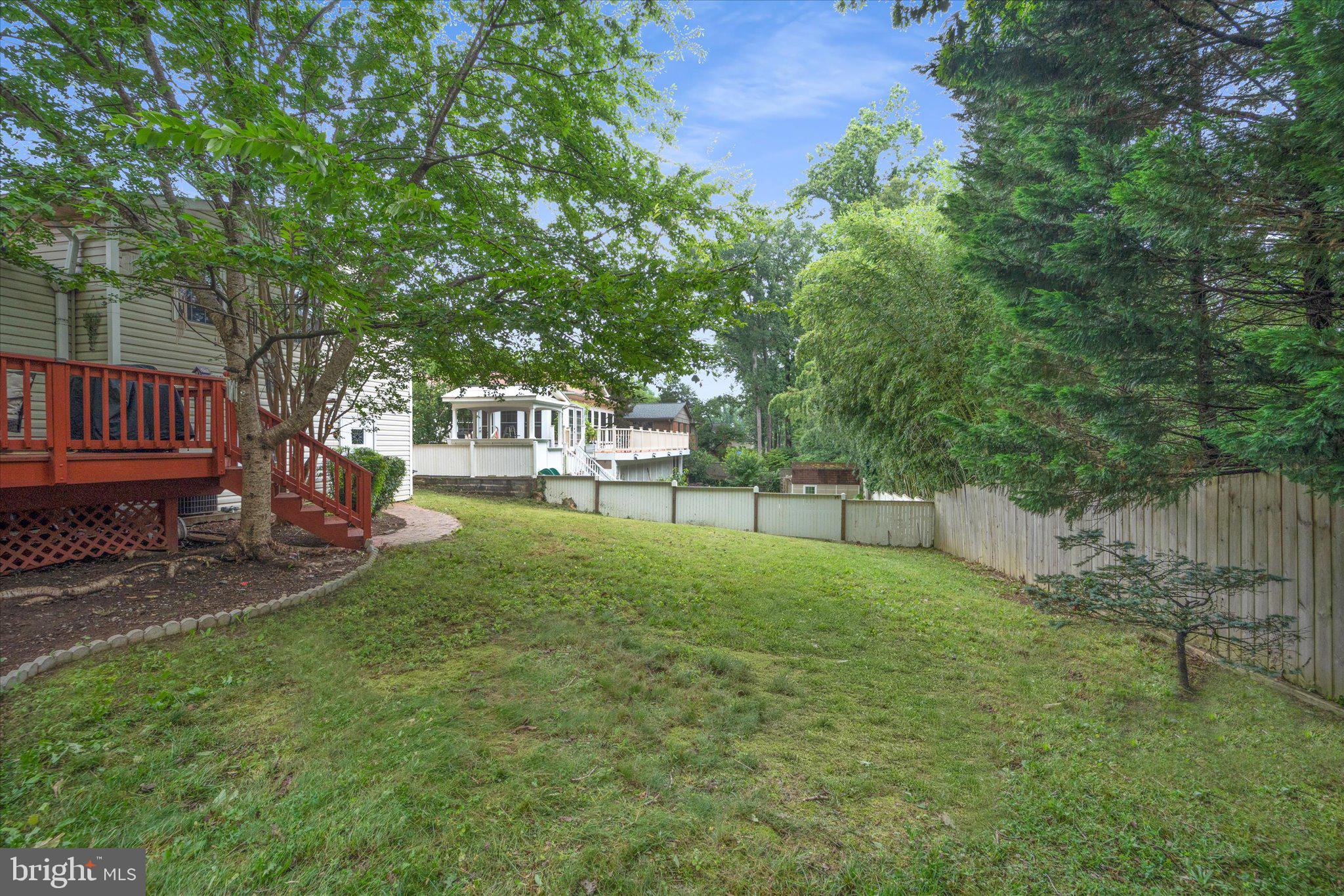 ROUNDTREE - Residential