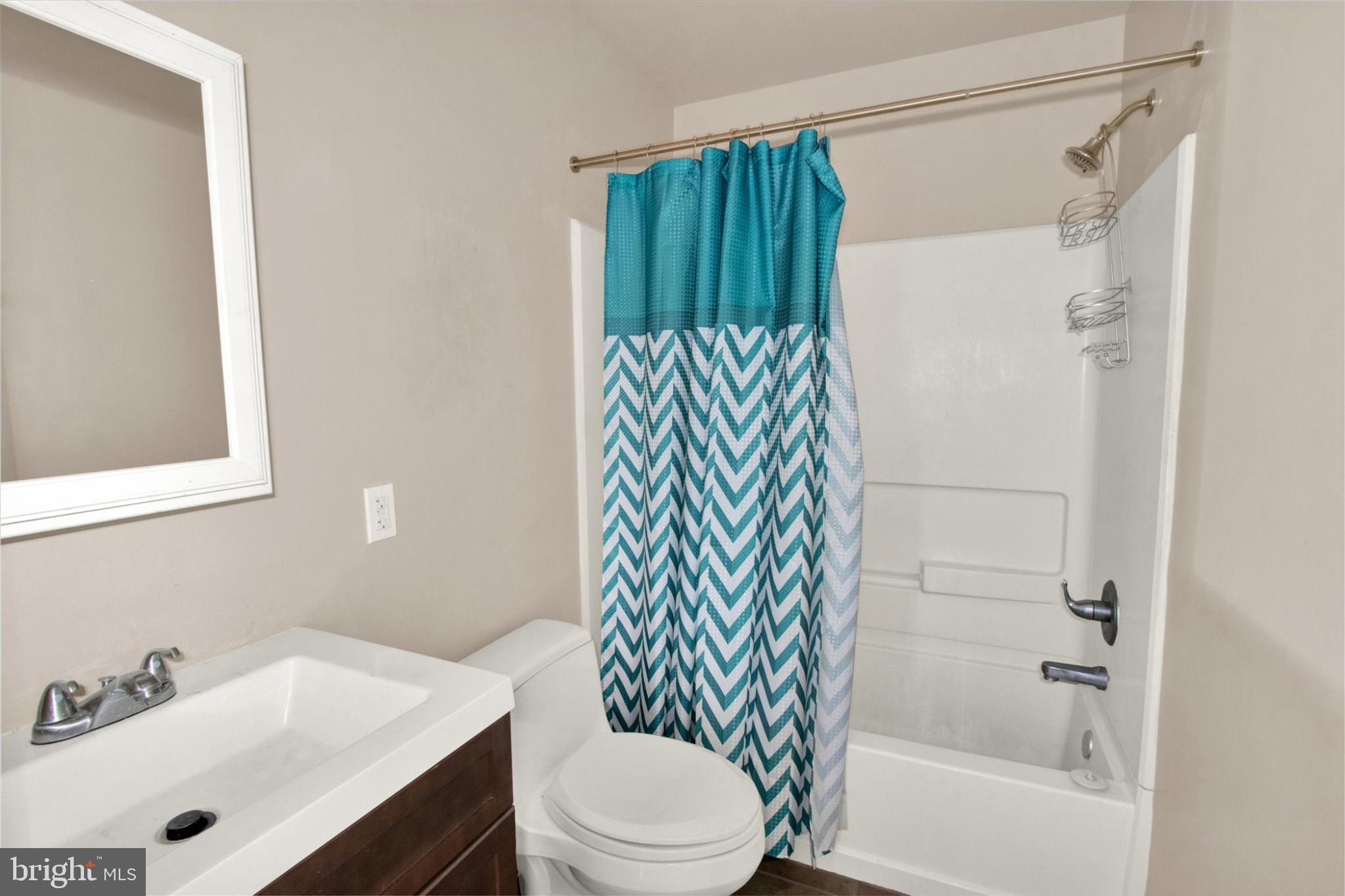 READING - Residential Lease