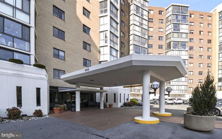 15115 INTERLACHEN DRIVE 3-812