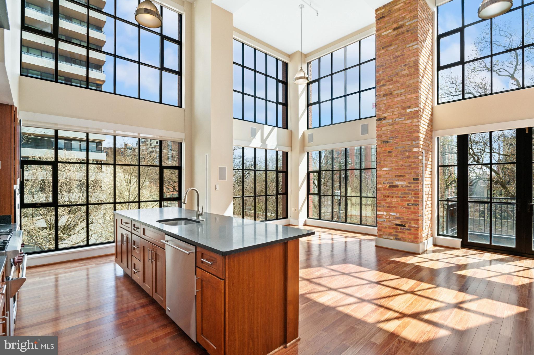 1600 CLARENDON BOULEVARD W310