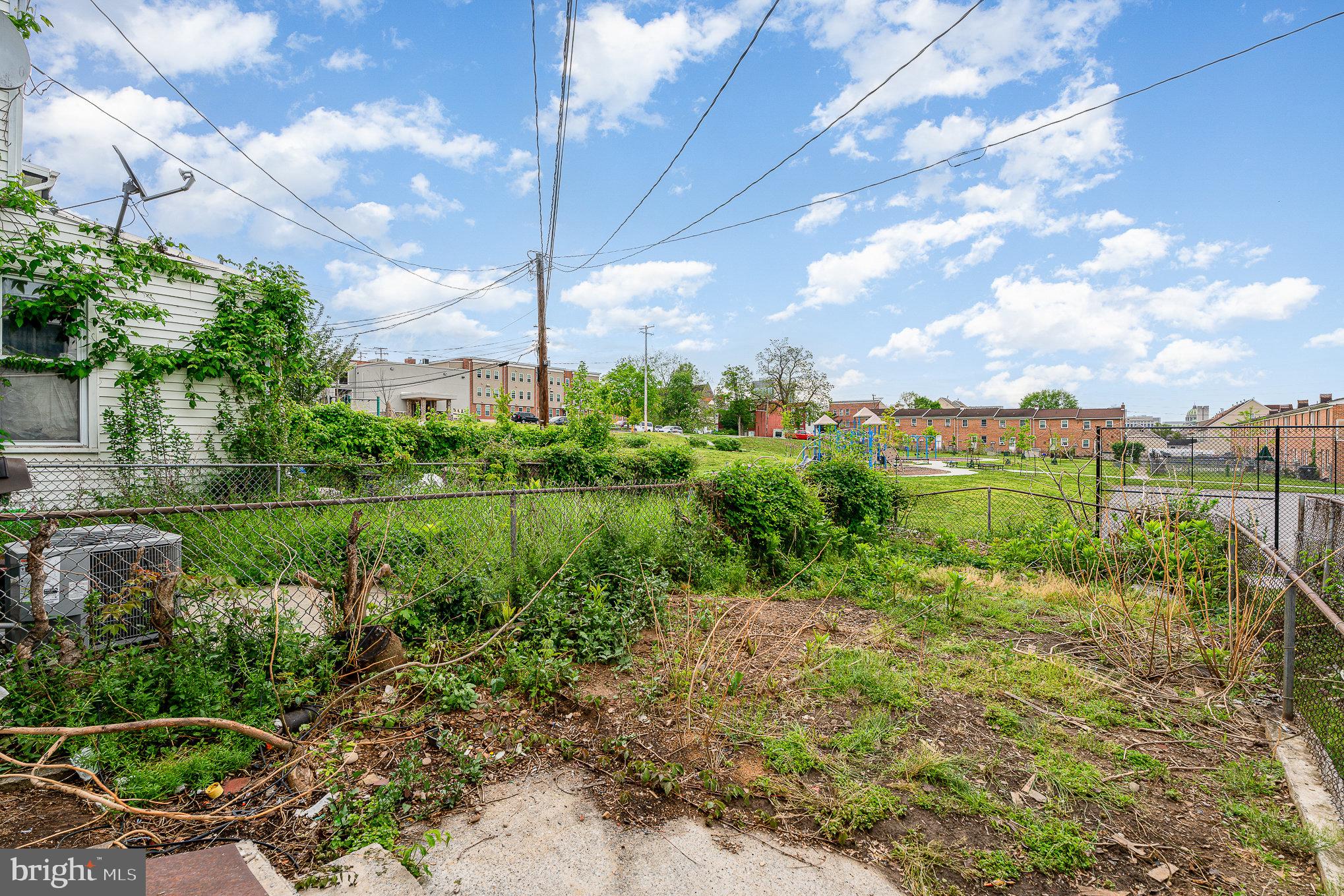 HARRISBURG CITY - Residential