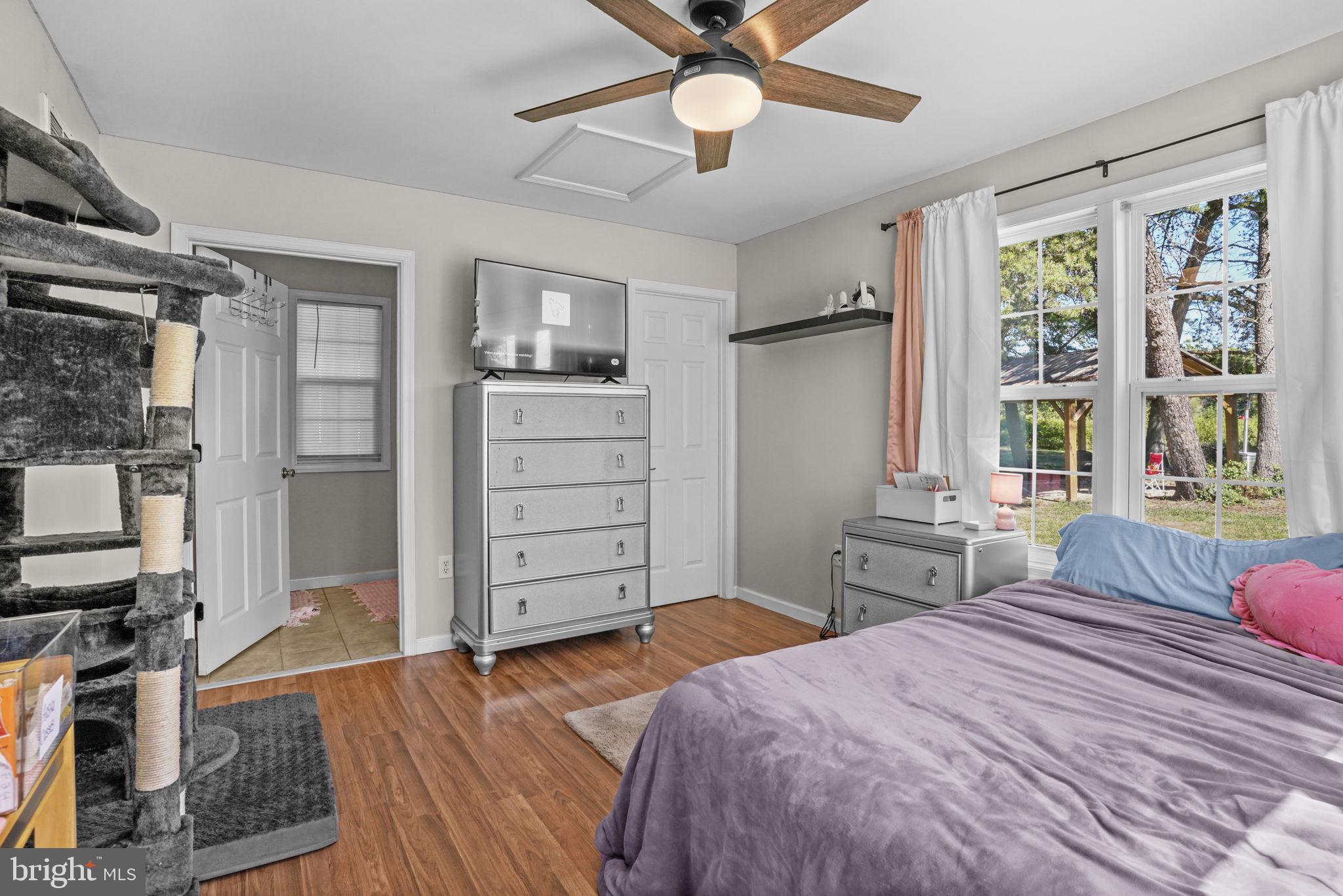 SHARPE'S CORNER - Residential