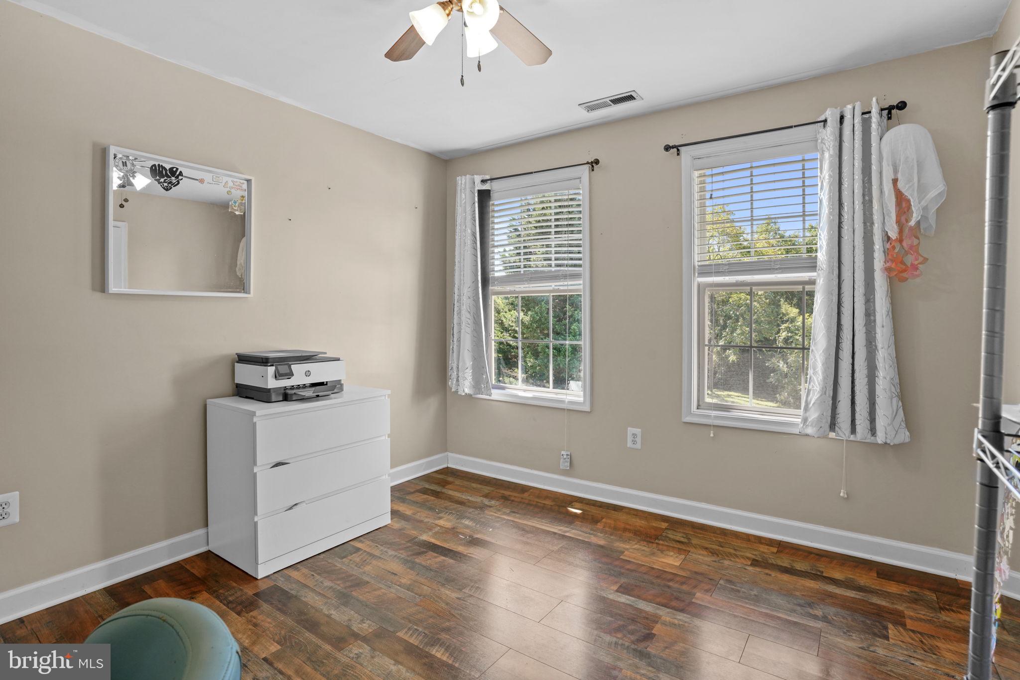 SHARPE'S CORNER - Residential