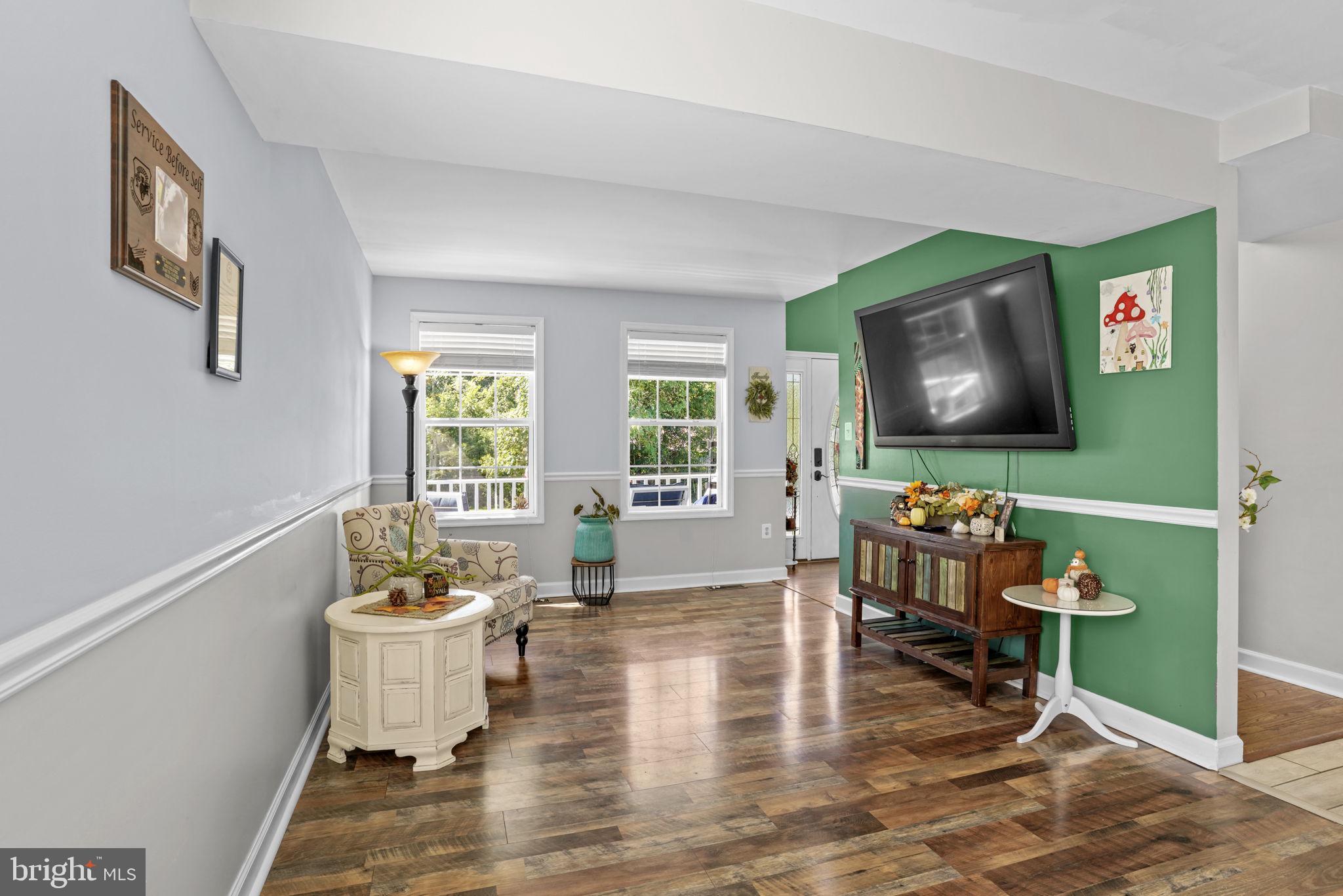 SHARPE'S CORNER - Residential