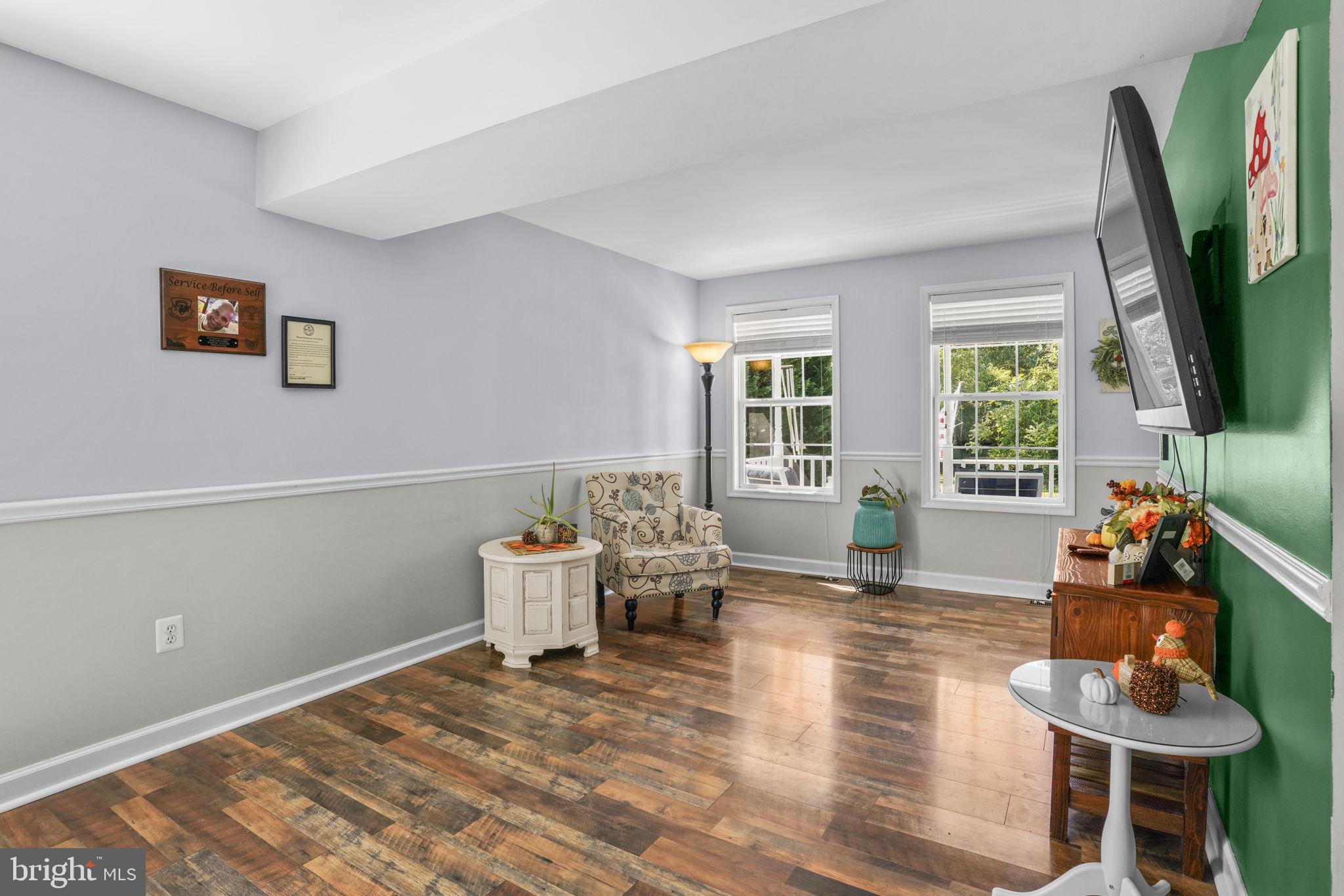 SHARPE'S CORNER - Residential