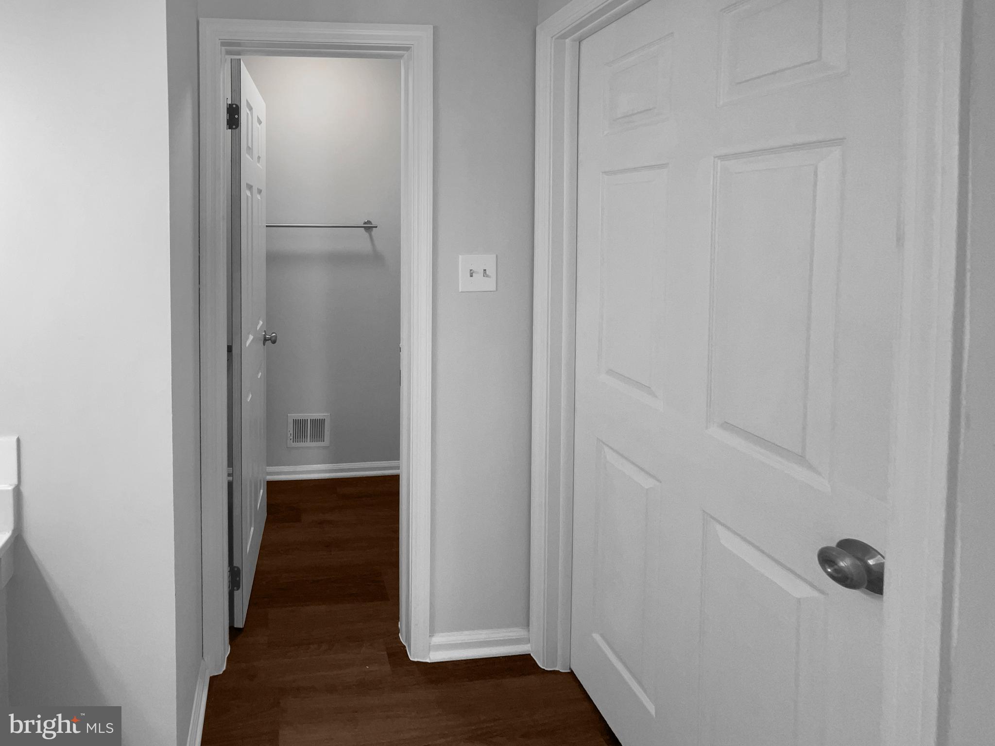 COUNTRY CLUB - Residential