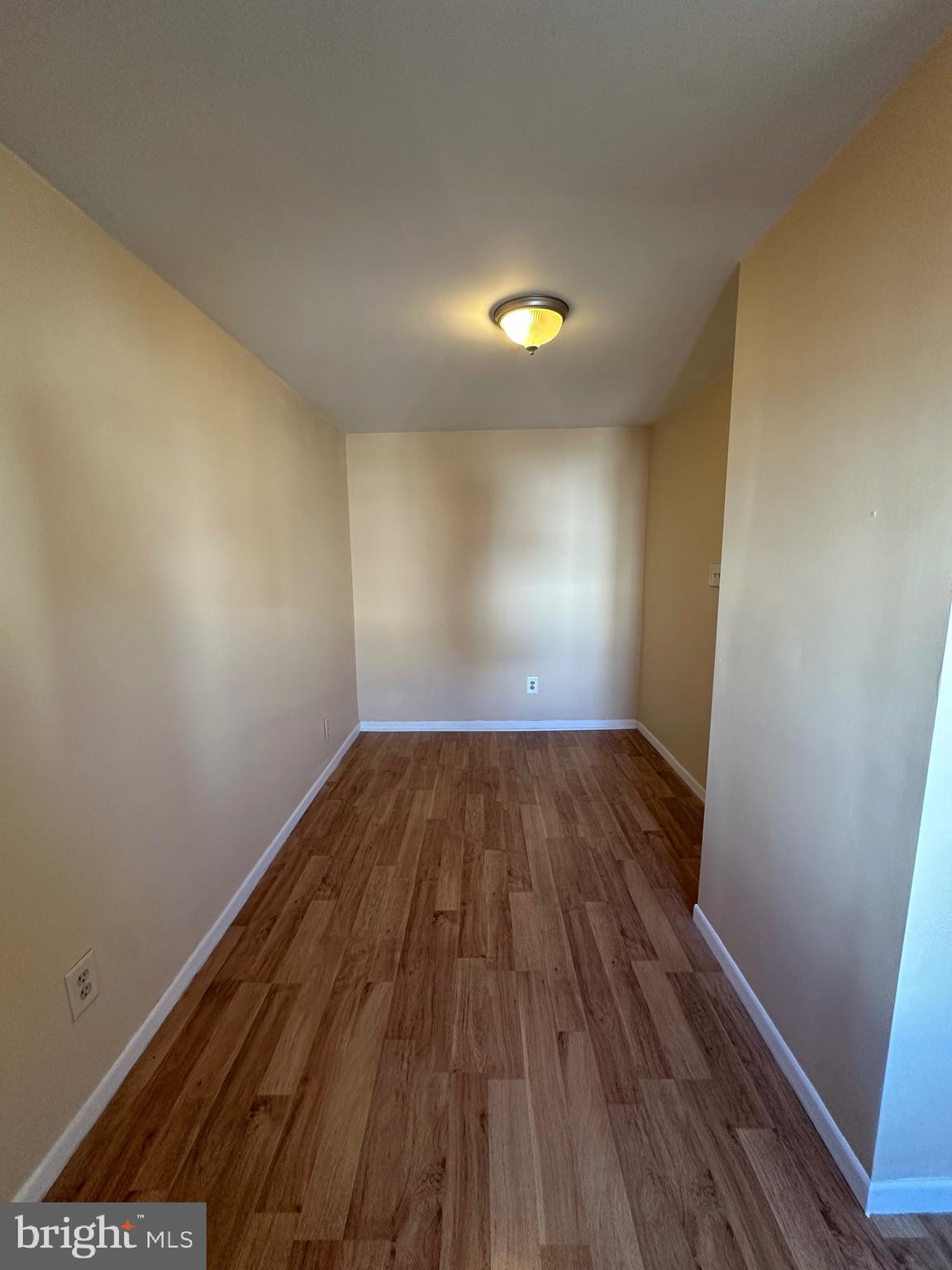 WHITMAN - Residential