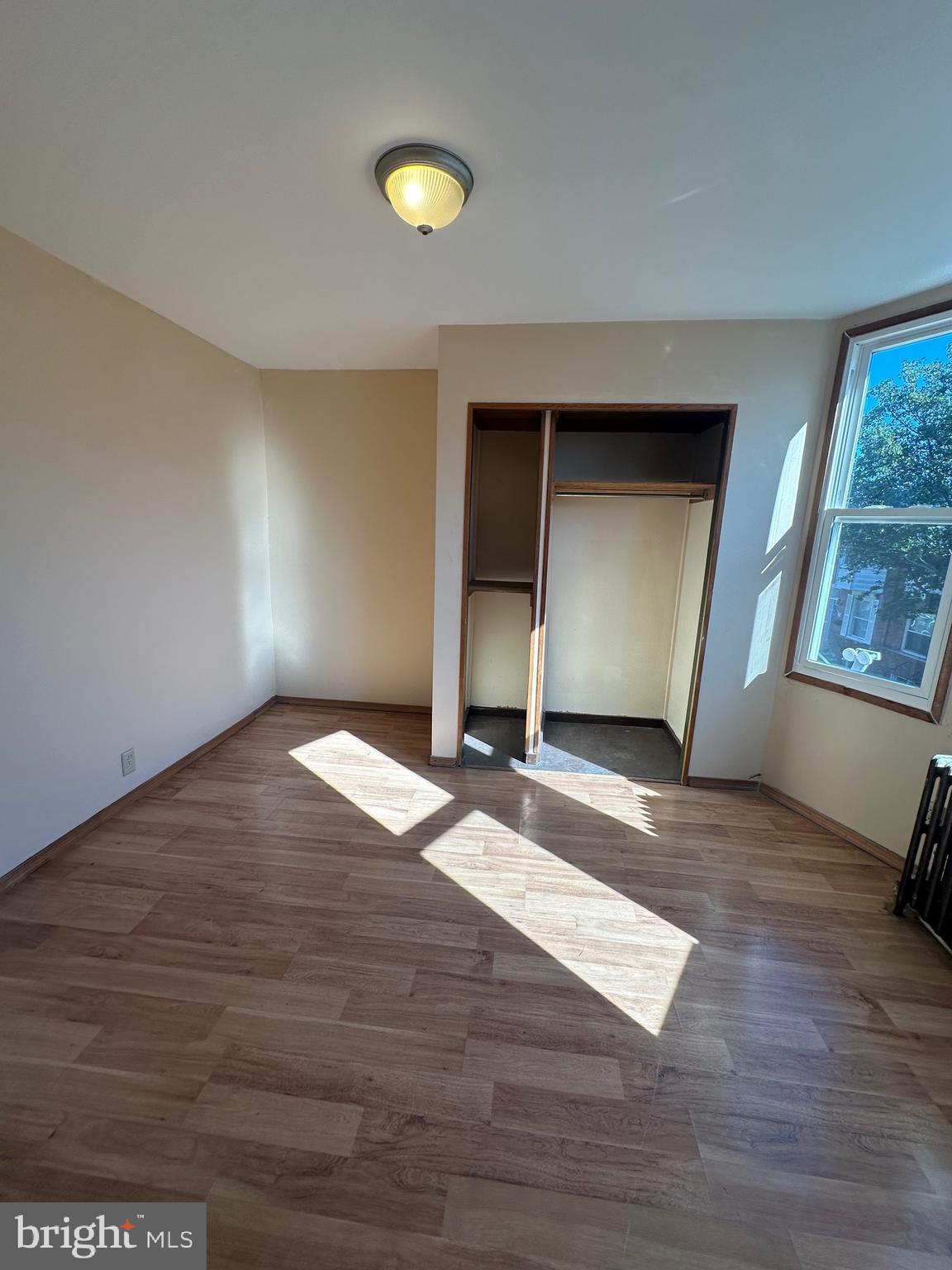 WHITMAN - Residential