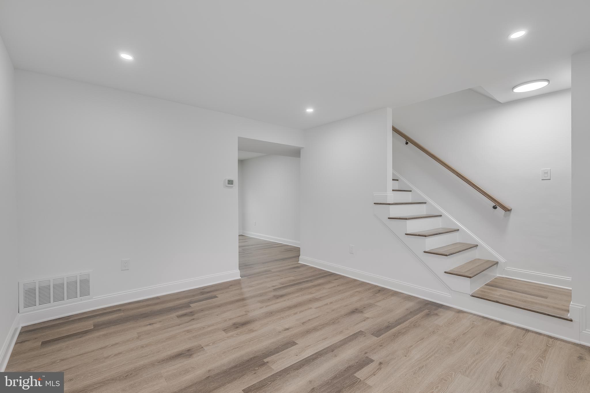 HERITAGE HILL CONDO - Residential