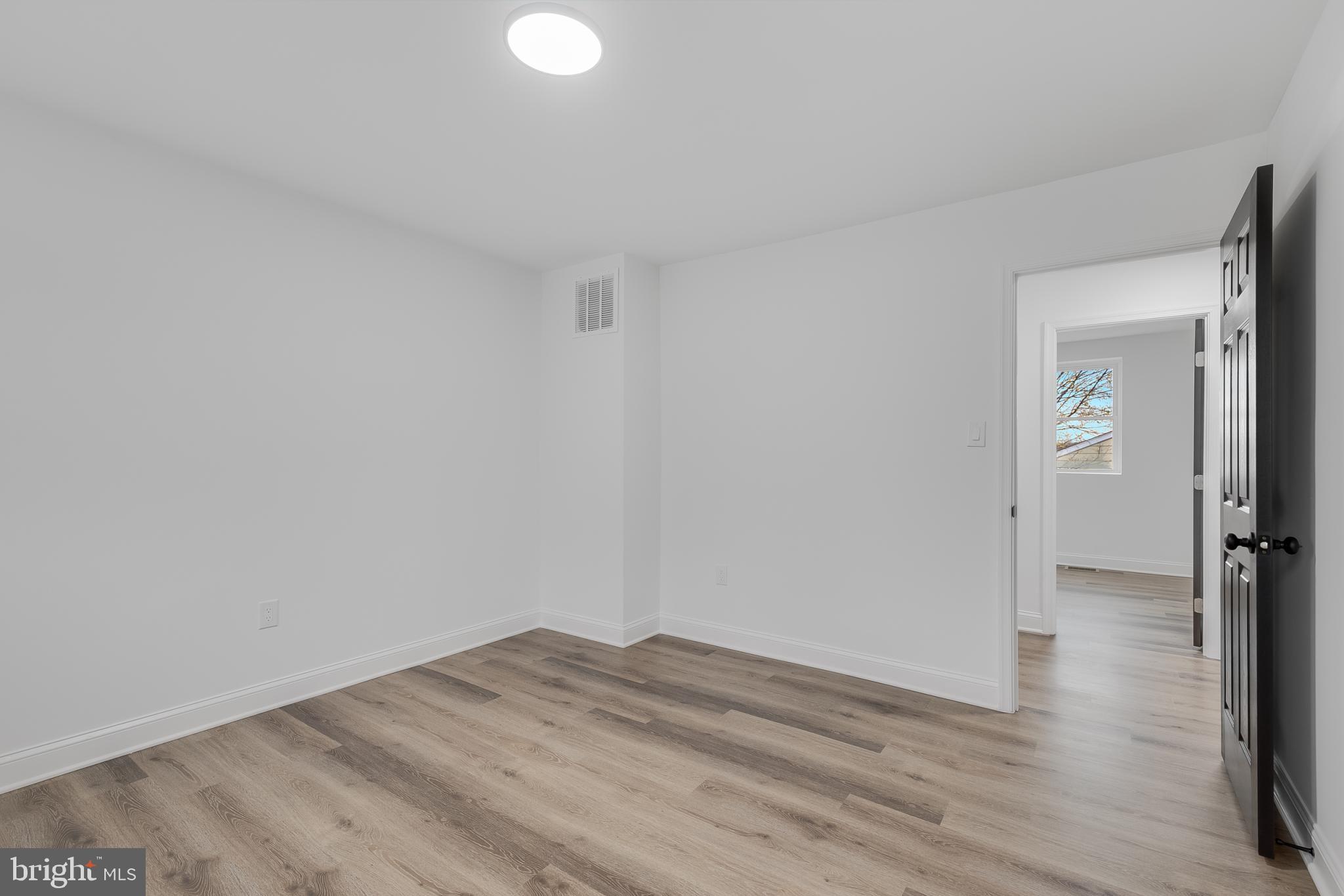 HERITAGE HILL CONDO - Residential