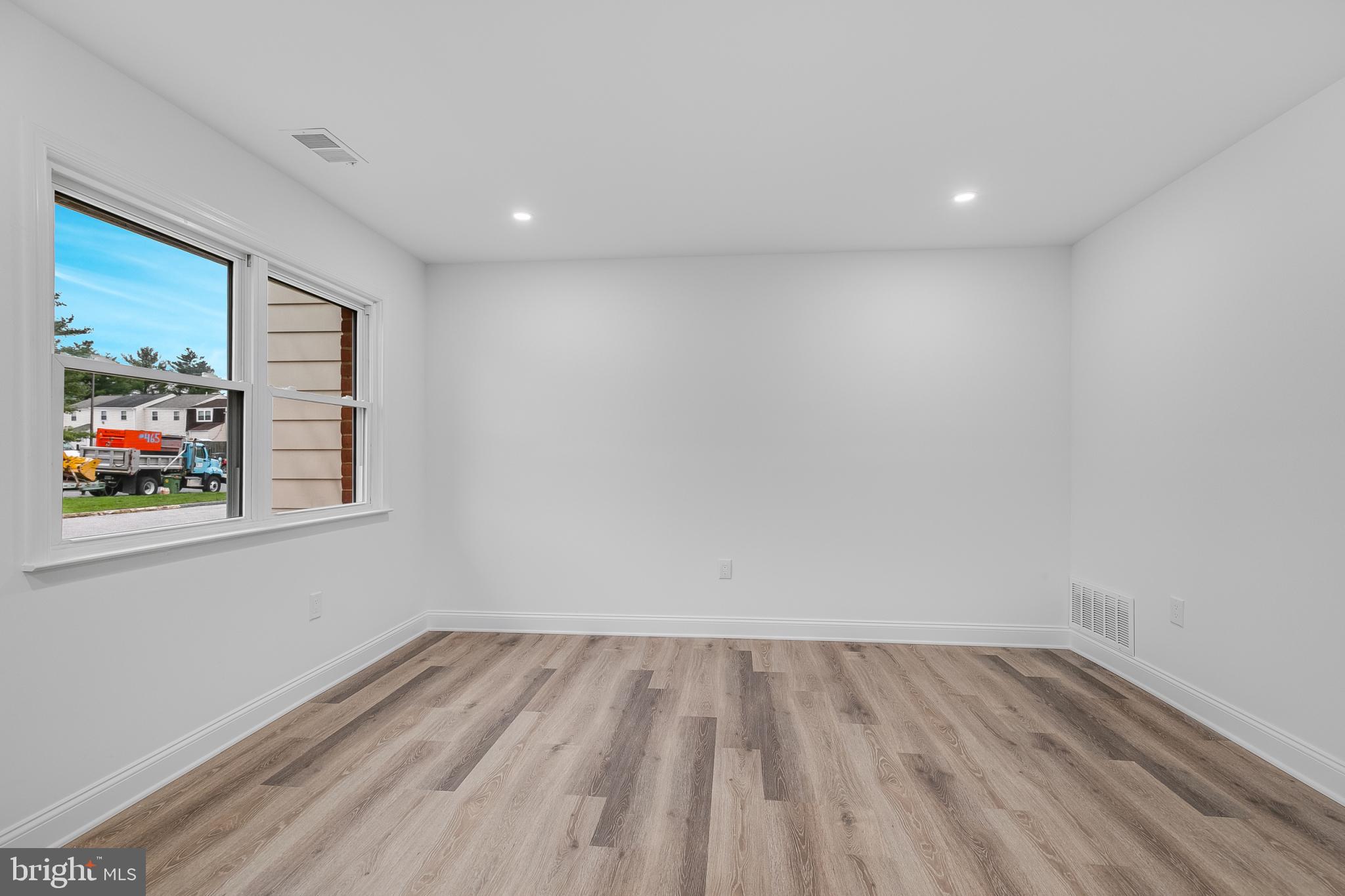 HERITAGE HILL CONDO - Residential