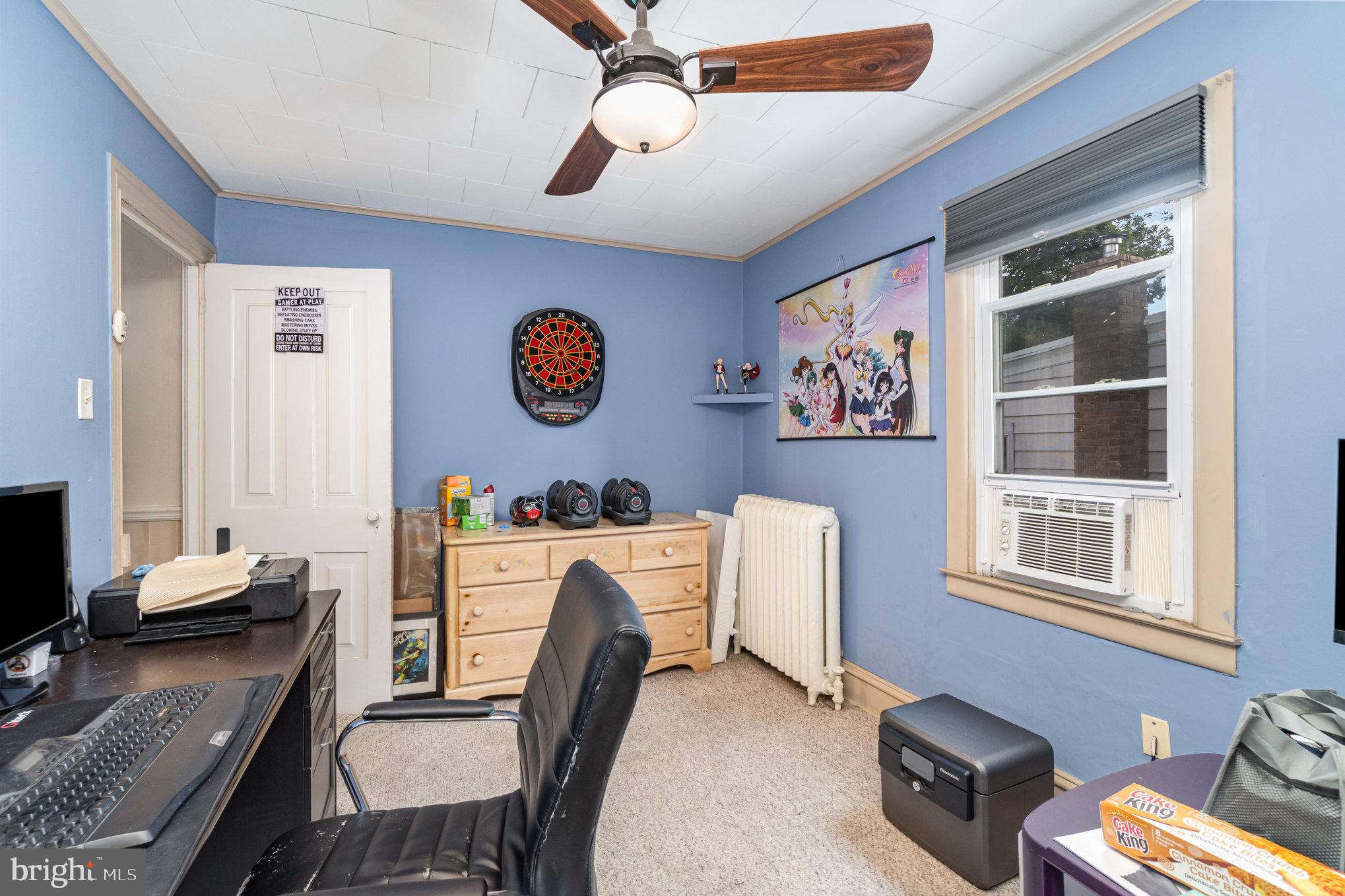 YORKVILLE - Residential