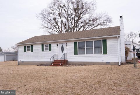 Homes For Sale - 105 South Street<br/> SECRETARY, MD 21664