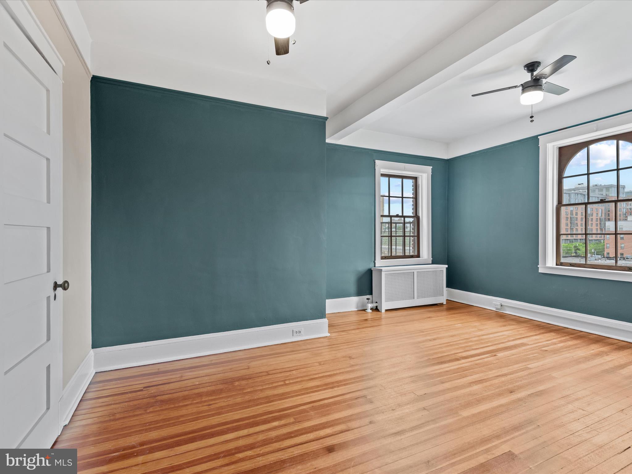 CHARLES VILLAGE - Residential