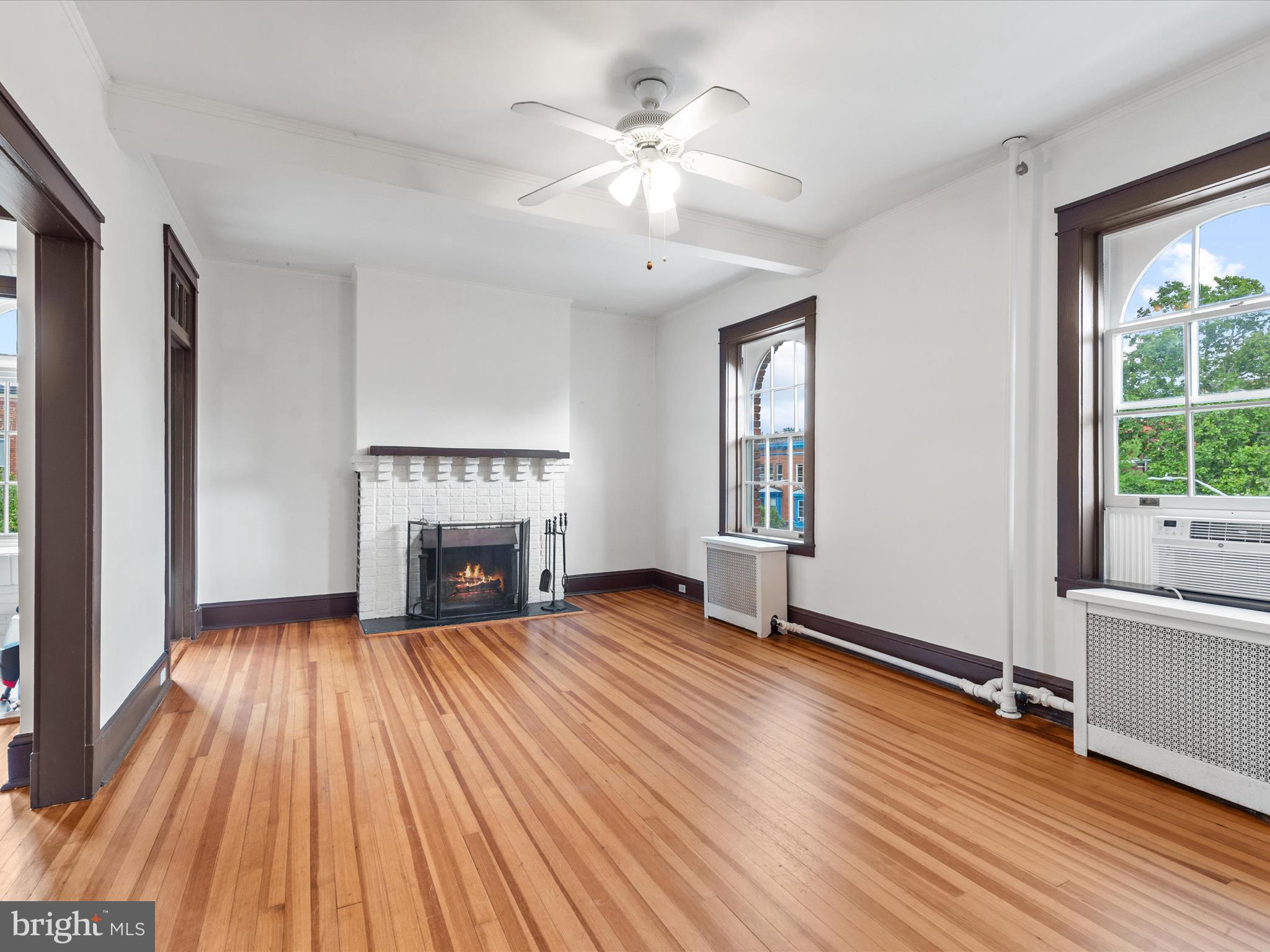 CHARLES VILLAGE - Residential