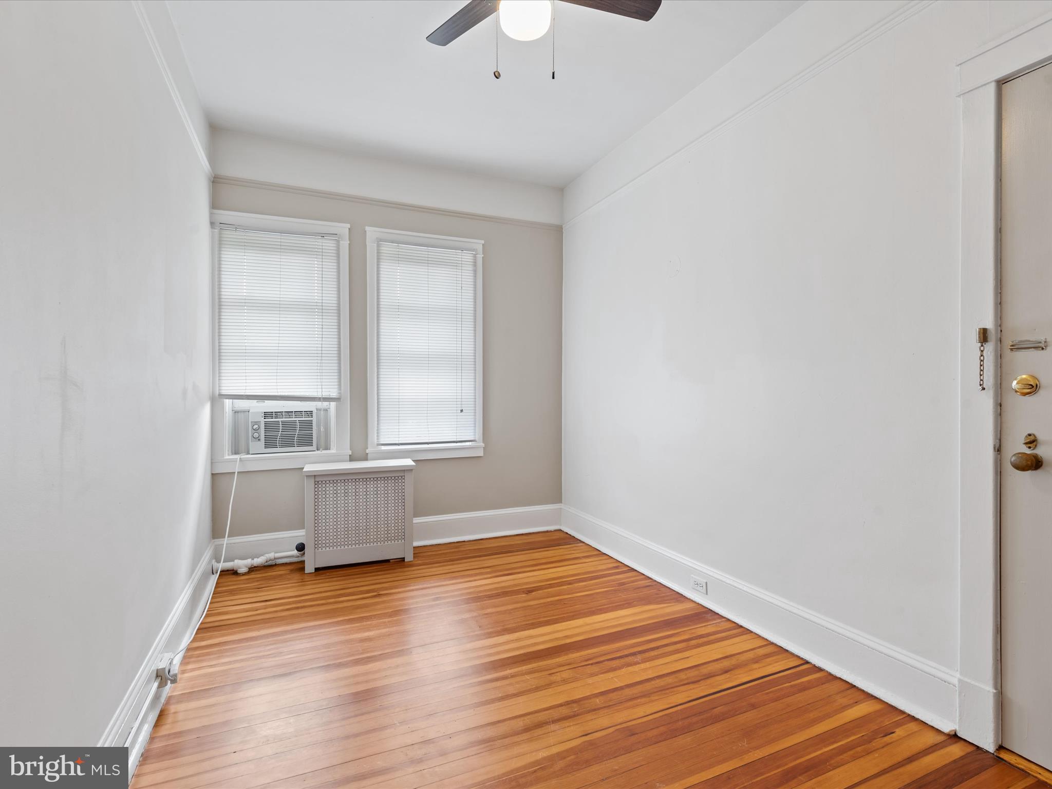 CHARLES VILLAGE - Residential