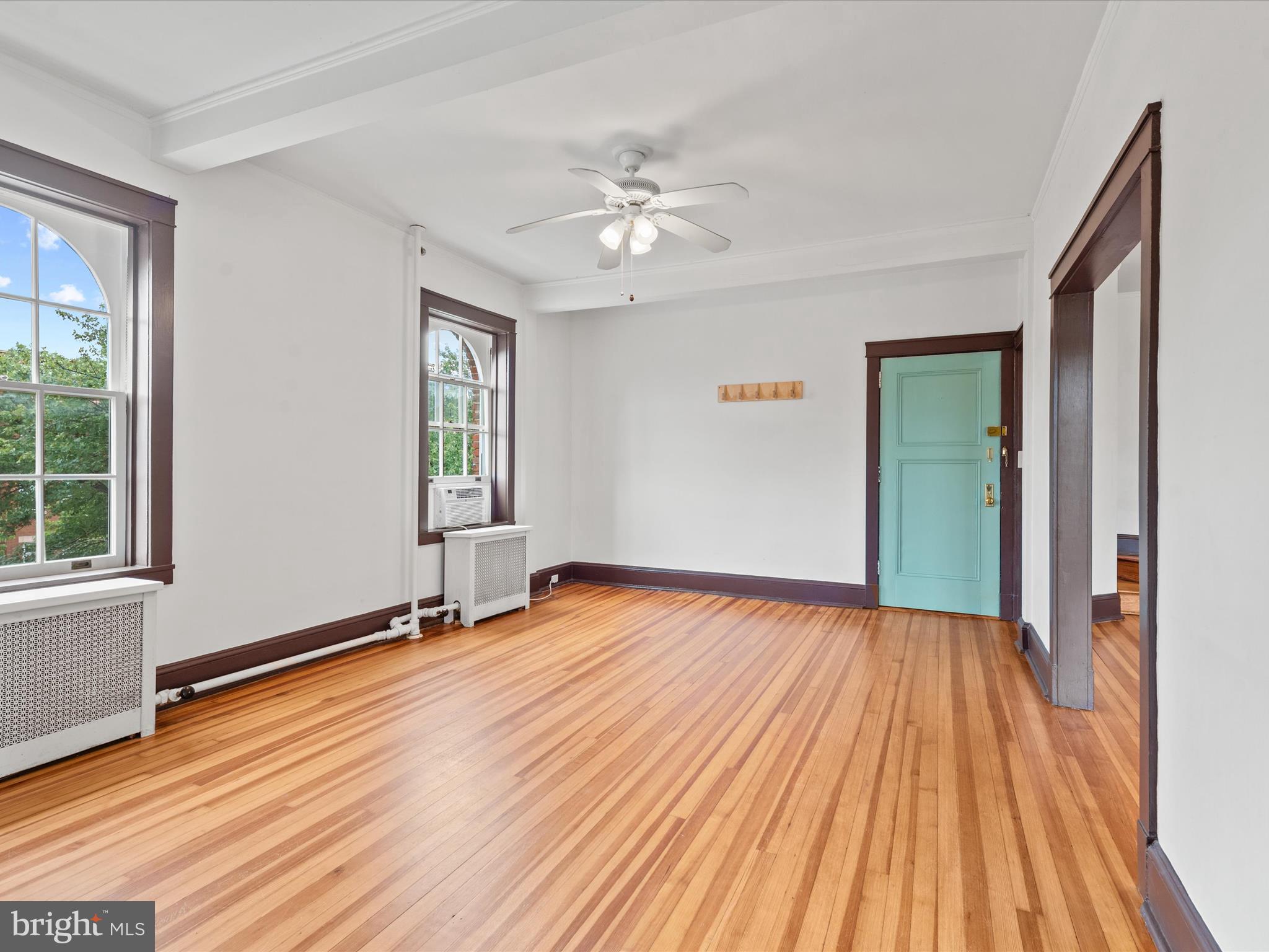 CHARLES VILLAGE - Residential