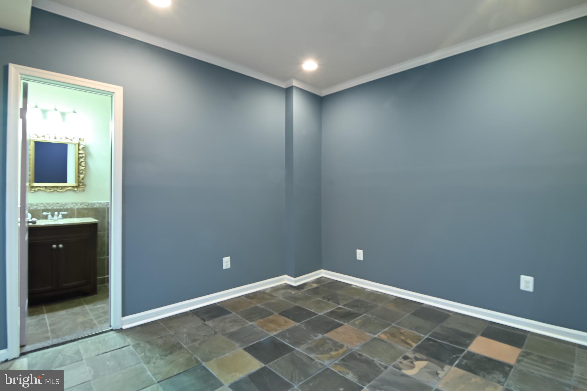 EWELLS MILL ESTATES - Residential