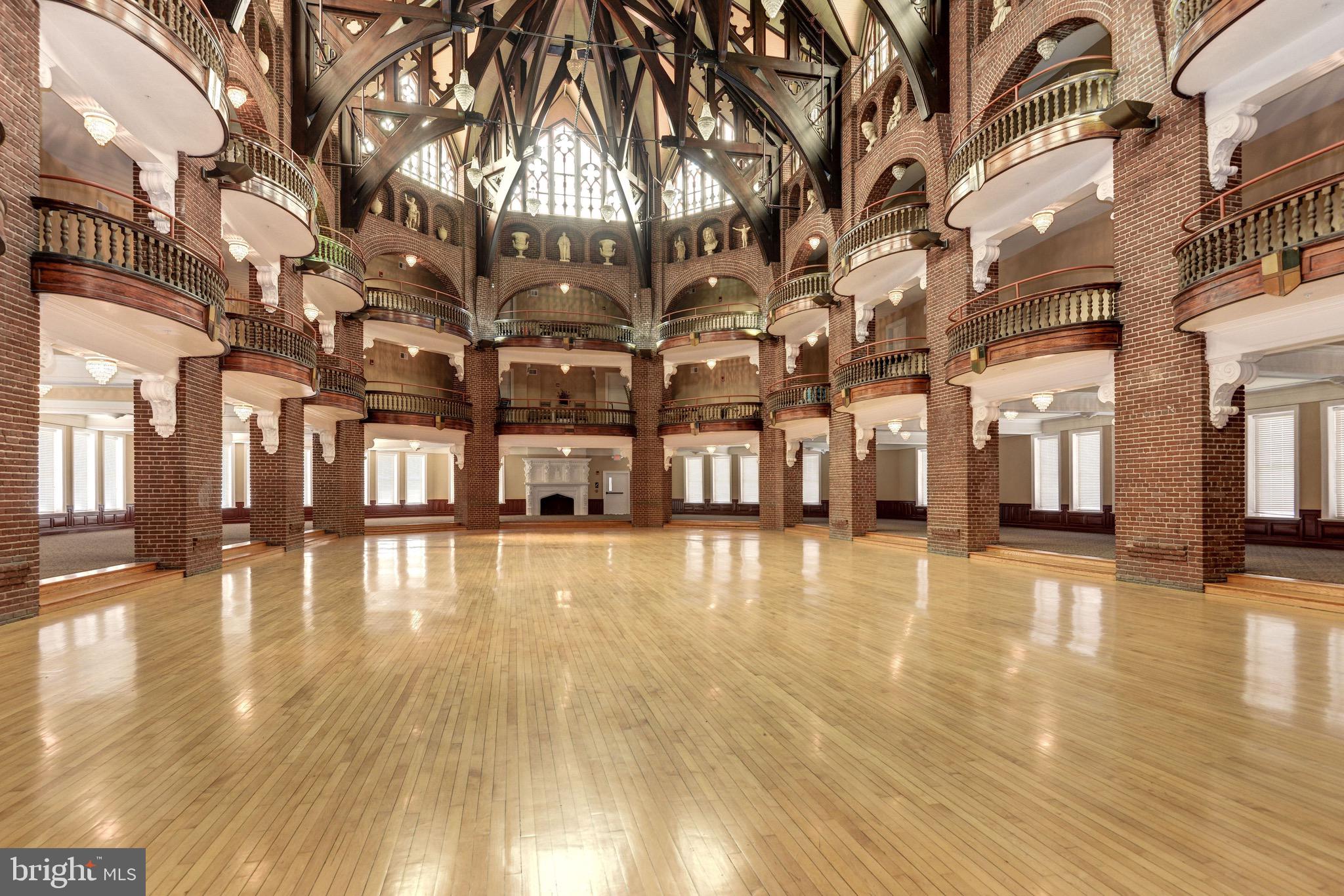 NATIONAL PARK SEMINARY - Residential