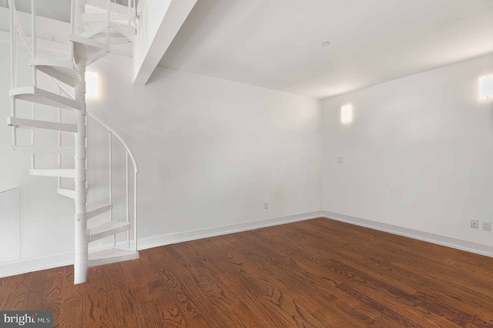 NATIONAL PARK SEMINARY - Residential