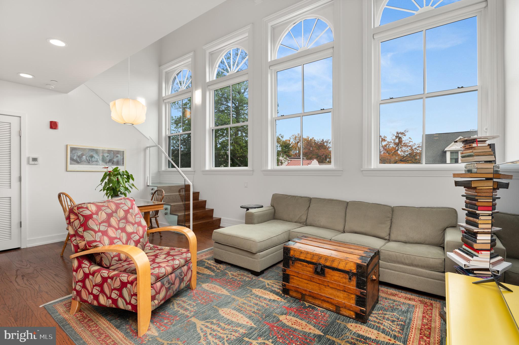 2747 LINDEN LANE 203