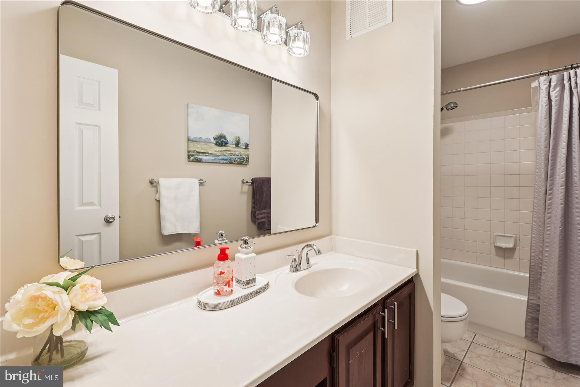 MONTCLAIR - Residential