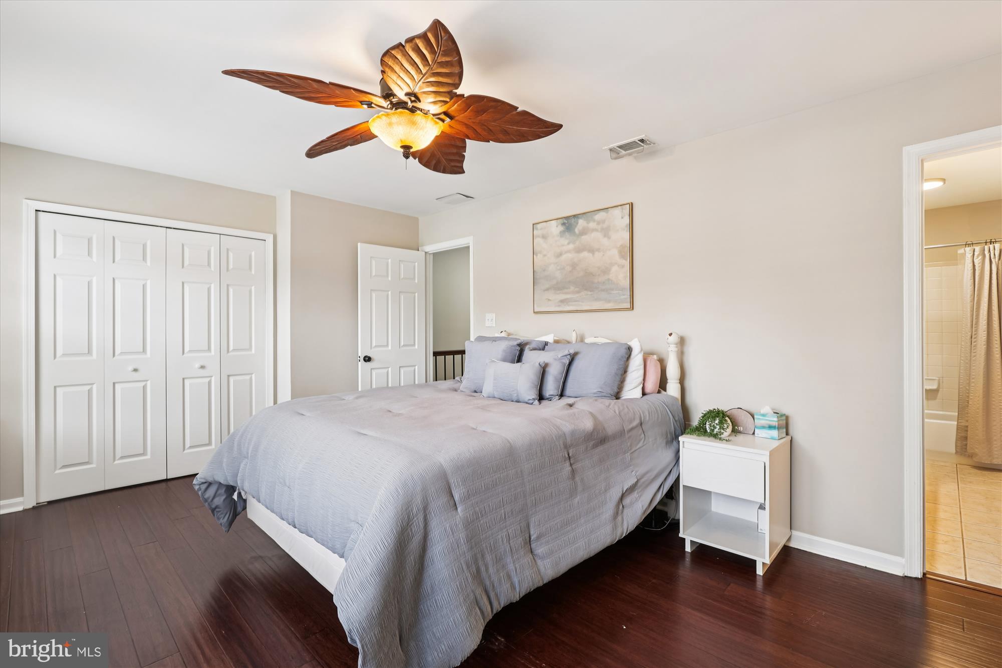 MONTCLAIR - Residential