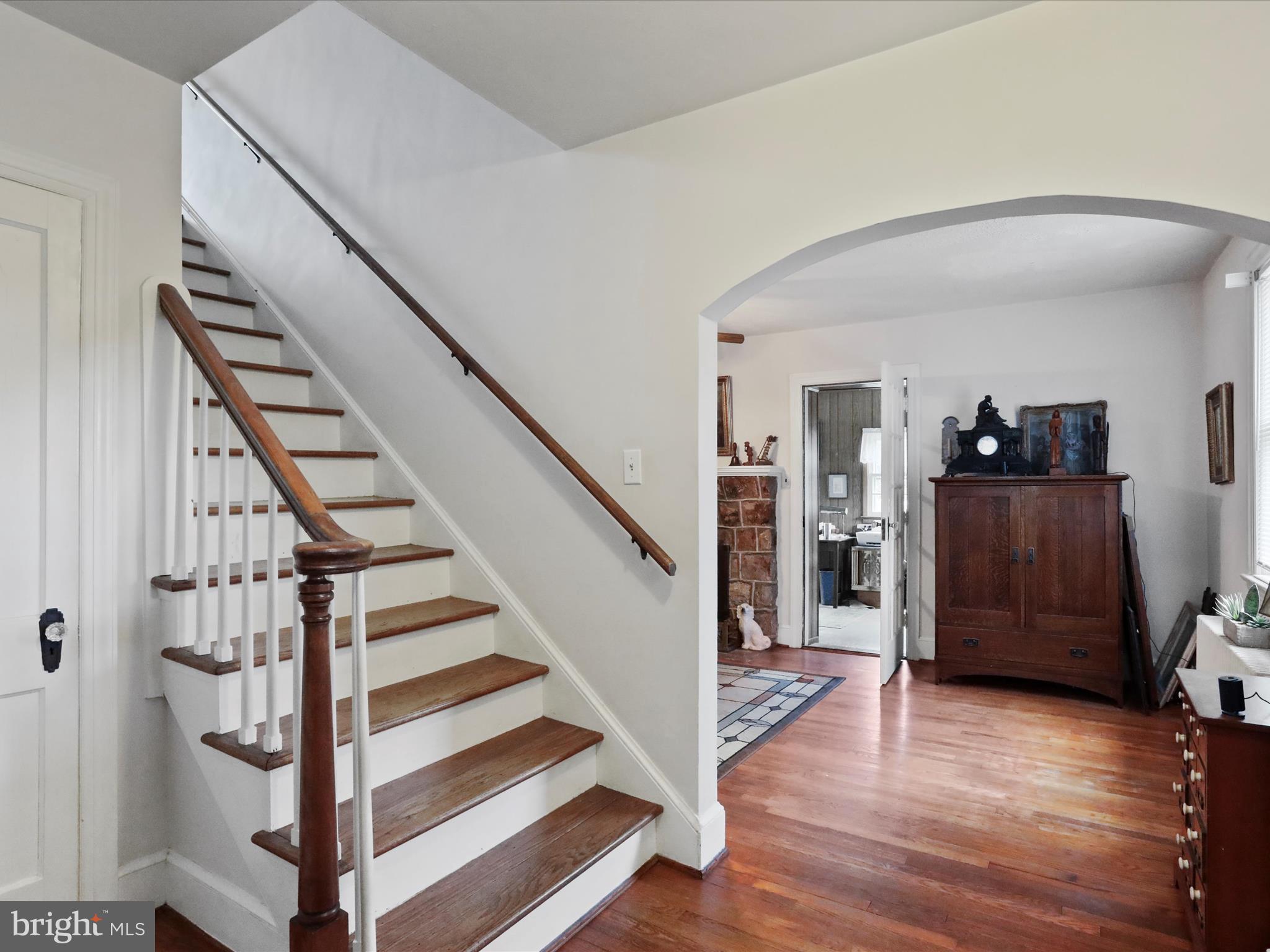 WOODSIDE - Residential