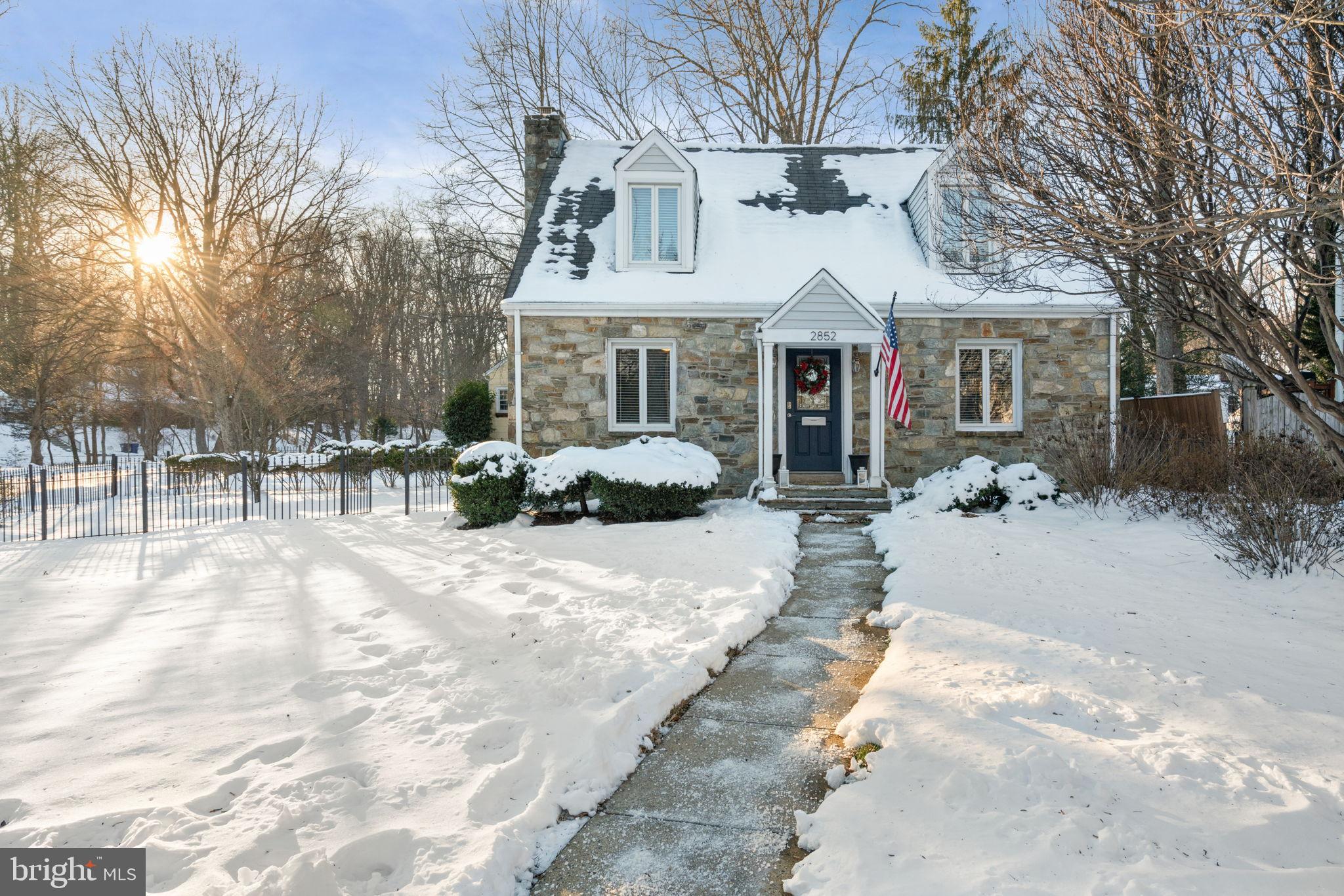 WOODSIDE - Residential