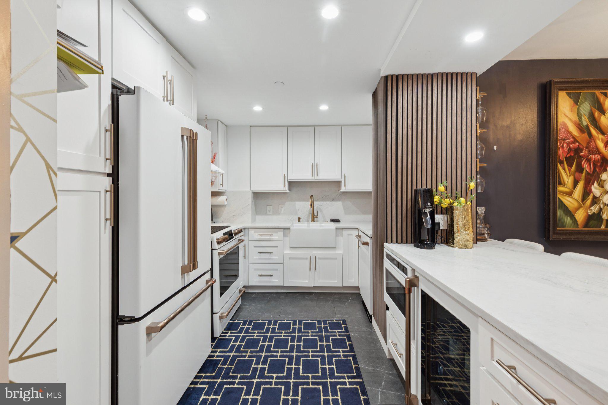 RITTENHOUSE SQUARE - Residential