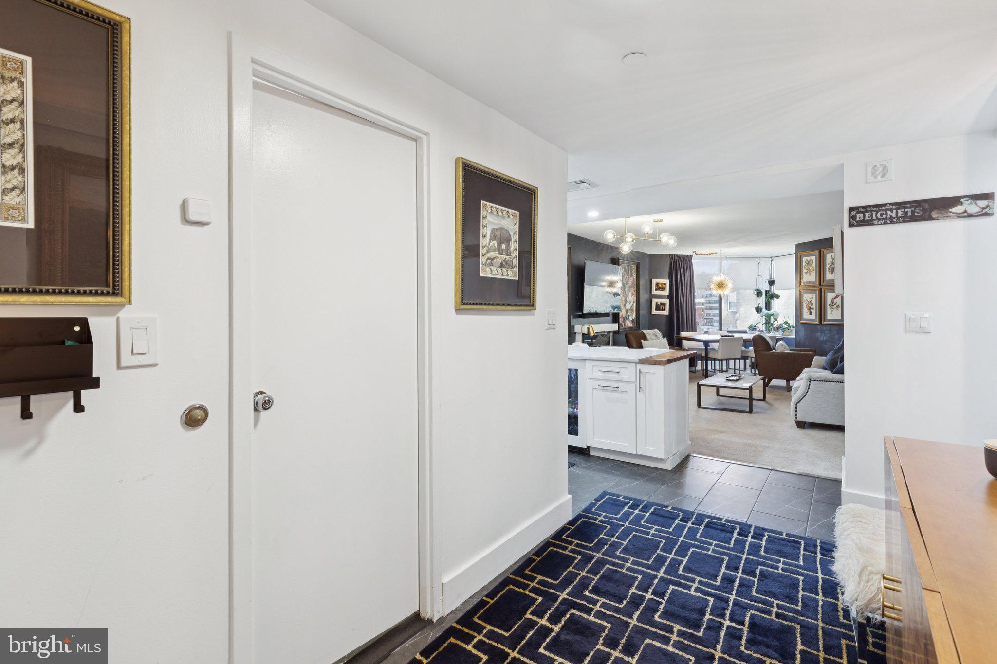 RITTENHOUSE SQUARE - Residential