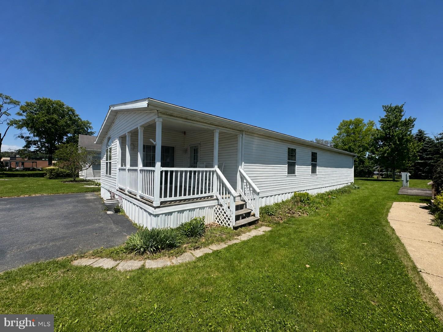 VALLEY VIEW PARK - Residential