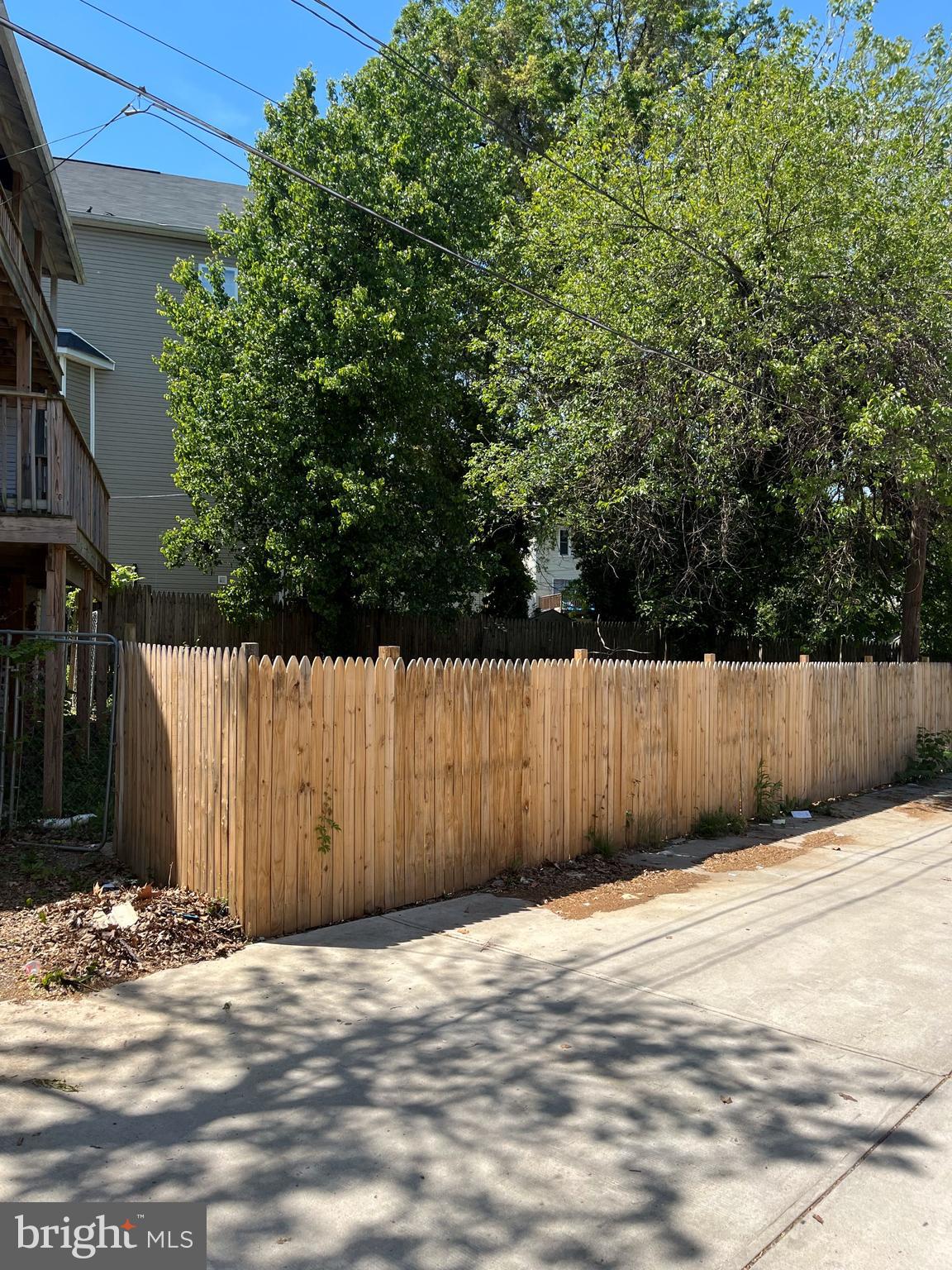WOODRIDGE - Residential