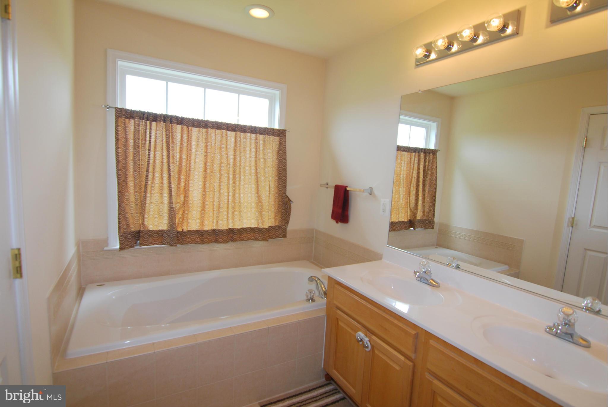 RIPPON LANDING - Residential Lease